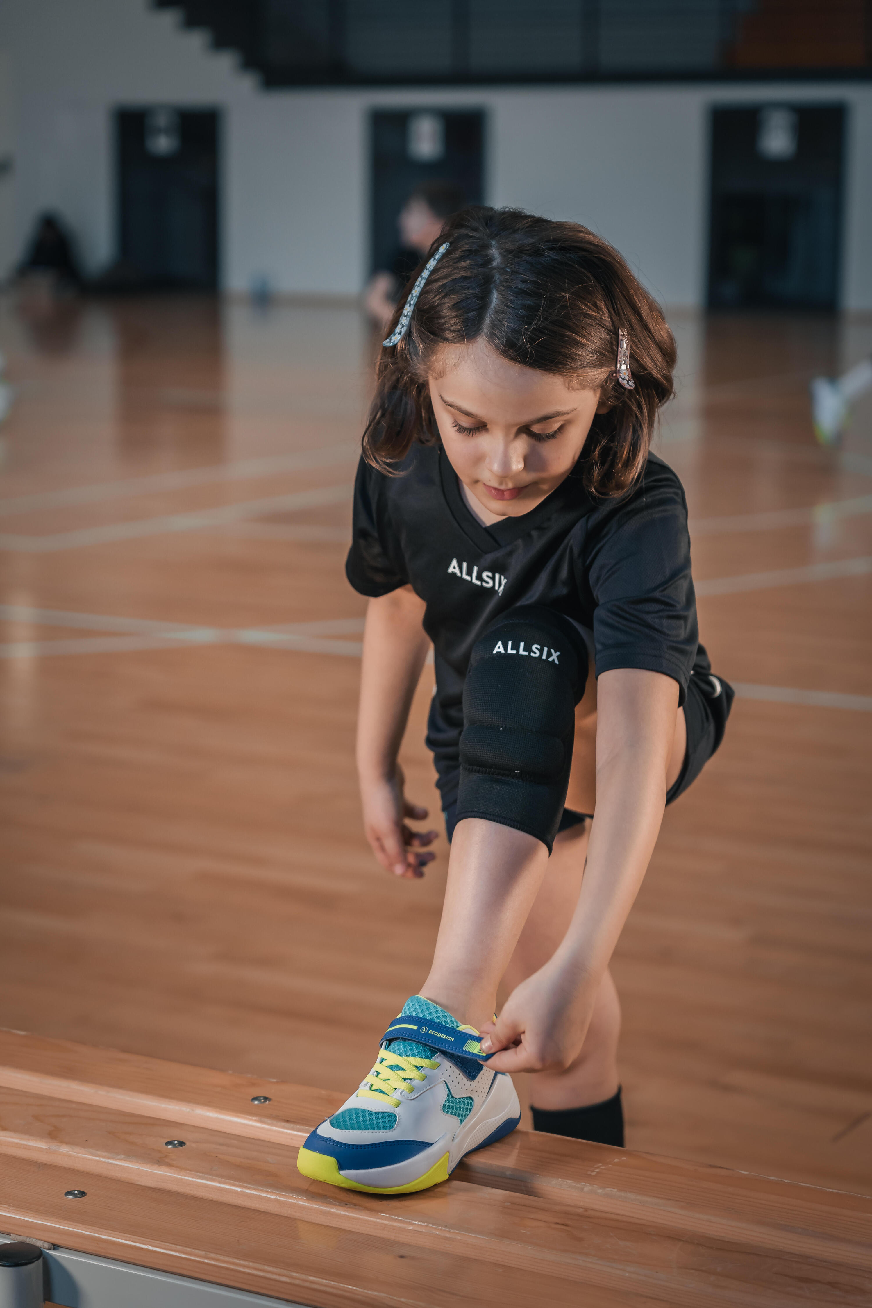 Chaussures de volley-ball vs100 confort avec scratches blanche/blue et vert. 5/7