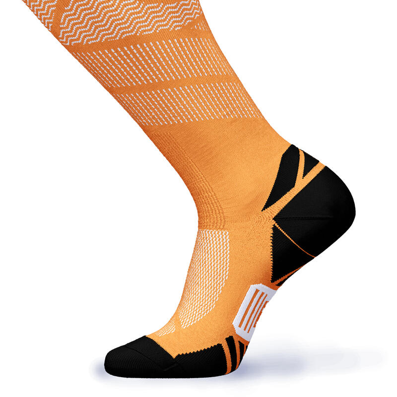 900 COMPRESSION RUNNING SOCKS