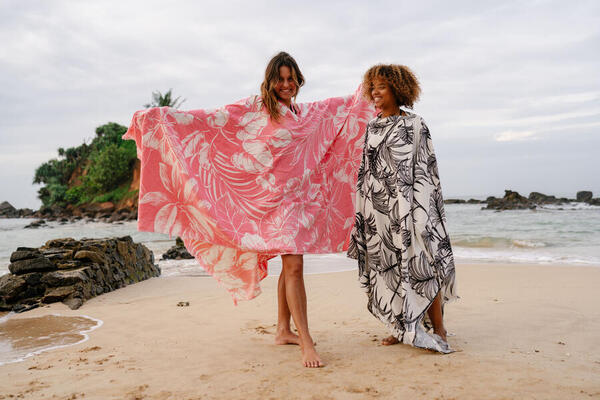 Ponchos de surf