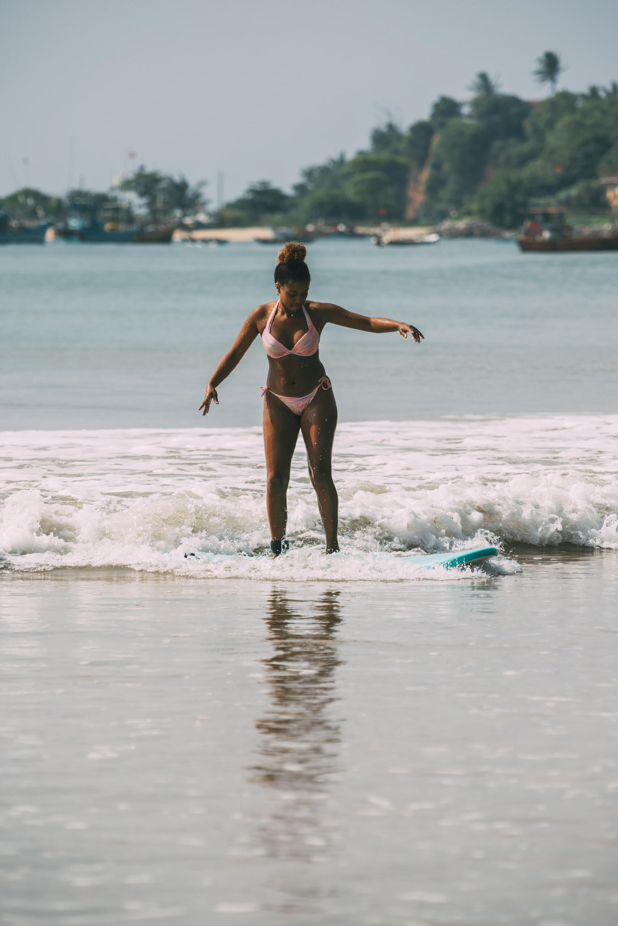 Cueca de bikini de Surf Salty Sofy Mulher Atilhos 10/10