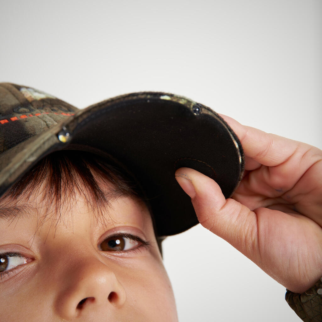 Bērnu cepure ar LED apgaismojumu un kamuflāžas rakstu “Treemetic”