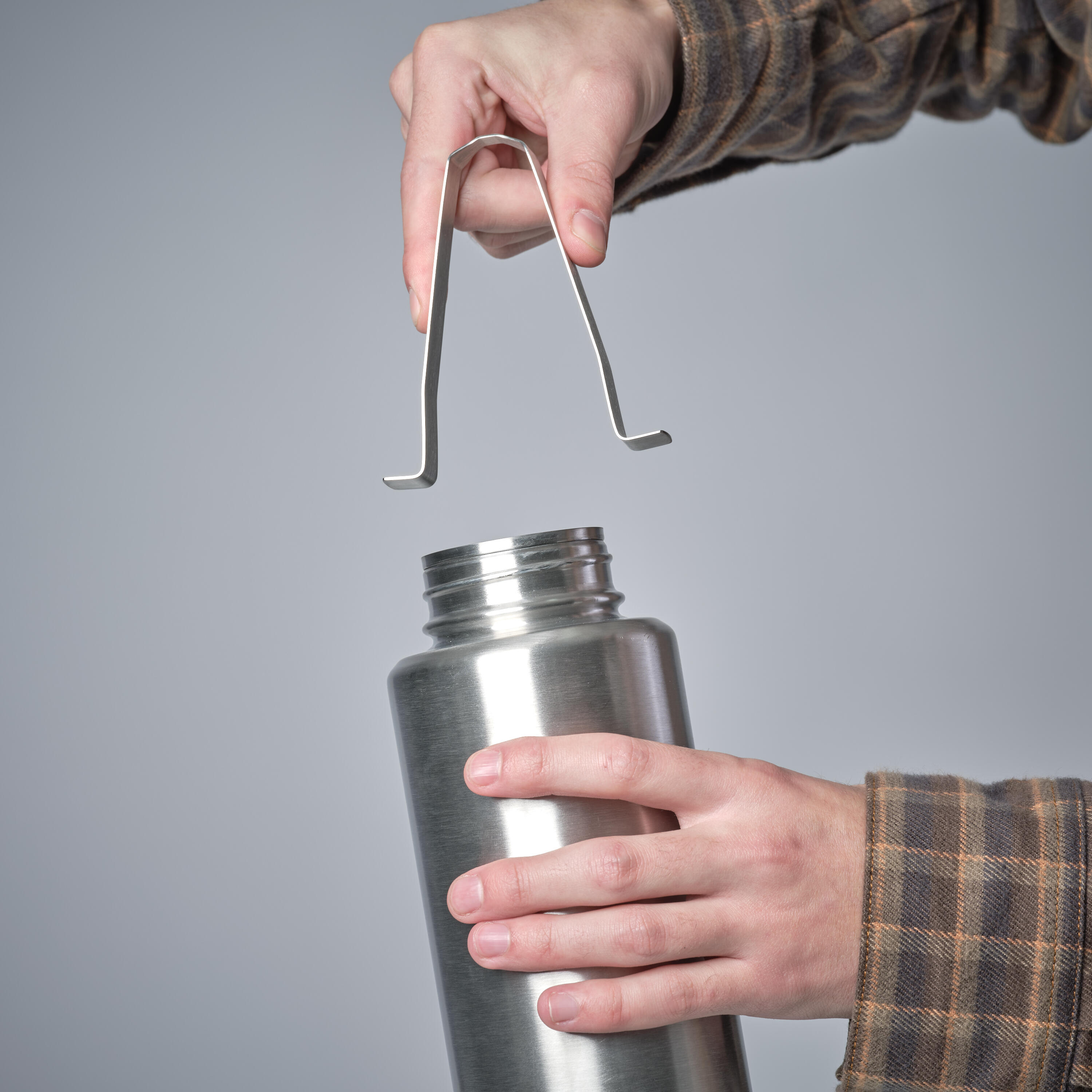 Water Bottle with Screw Cap Stainless Steel 1 L - Bushcraft Grey - SOLOGNAC