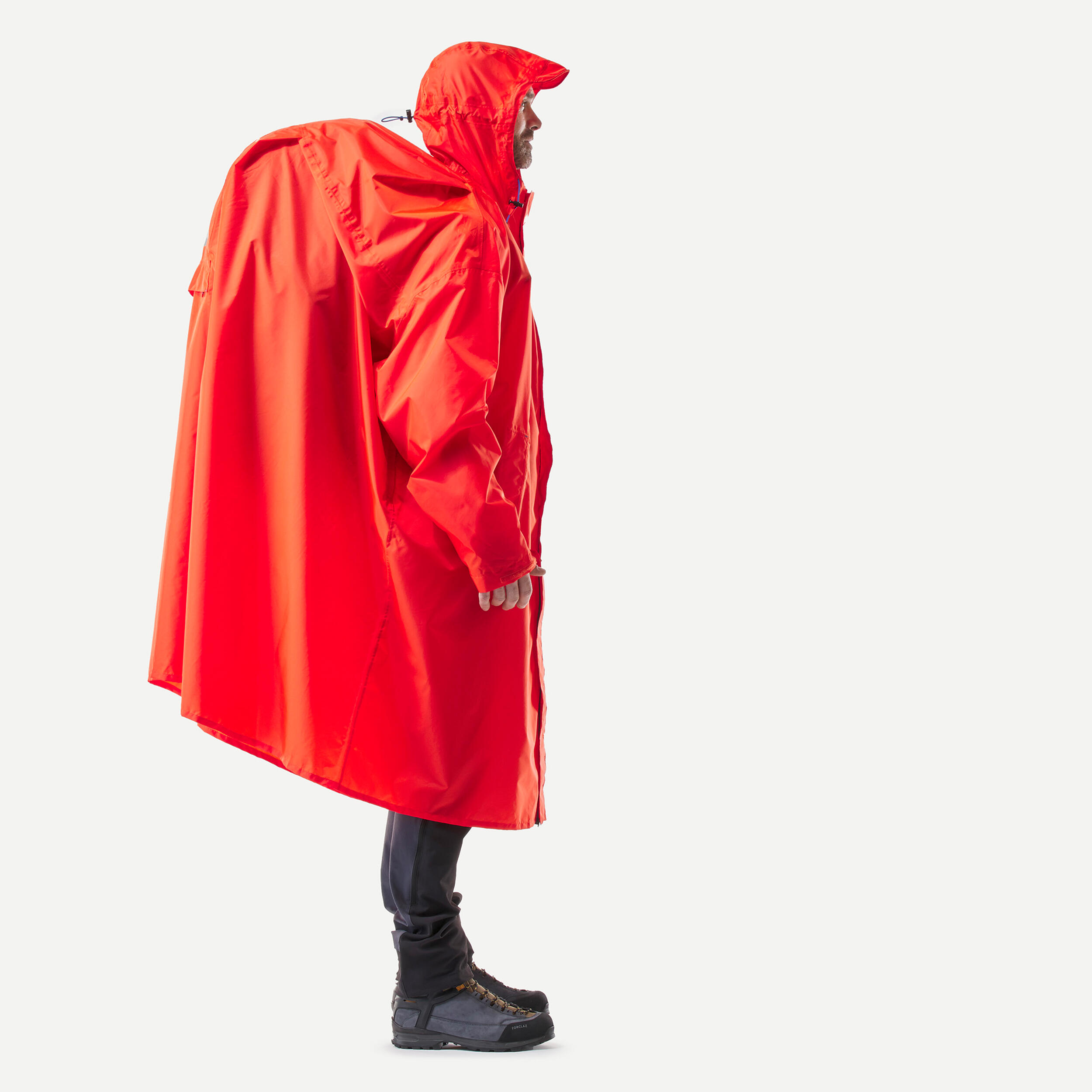 Hiking rain poncho - MT900 - 75L - Red - L/XL - Decathlon Hiking rain poncho - MT900 - 75L - Red - L/XL - Decathlon