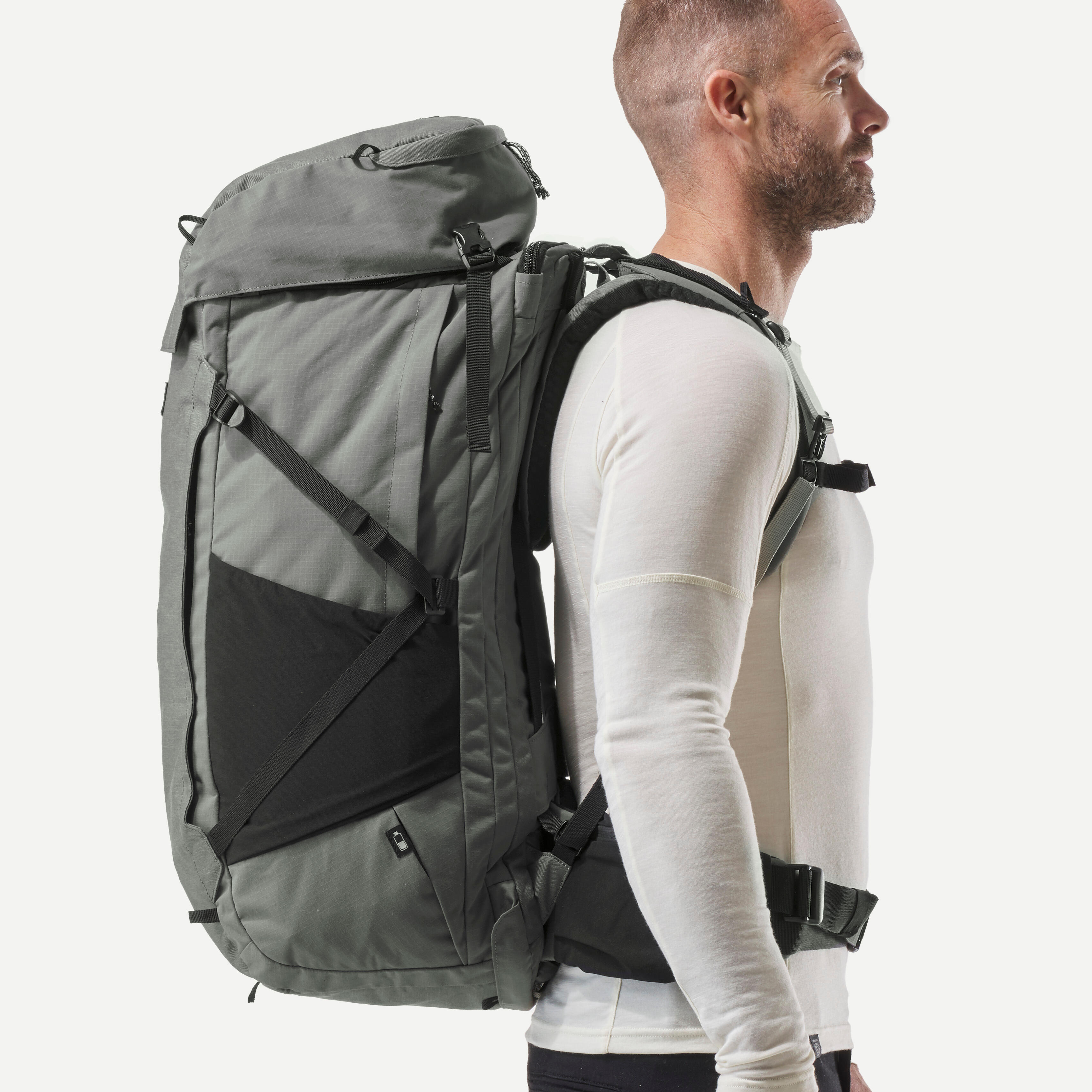 MEN S TRAVEL TREKKING 70 L BACKPACK TRAVEL 500 WITH SUITCASE