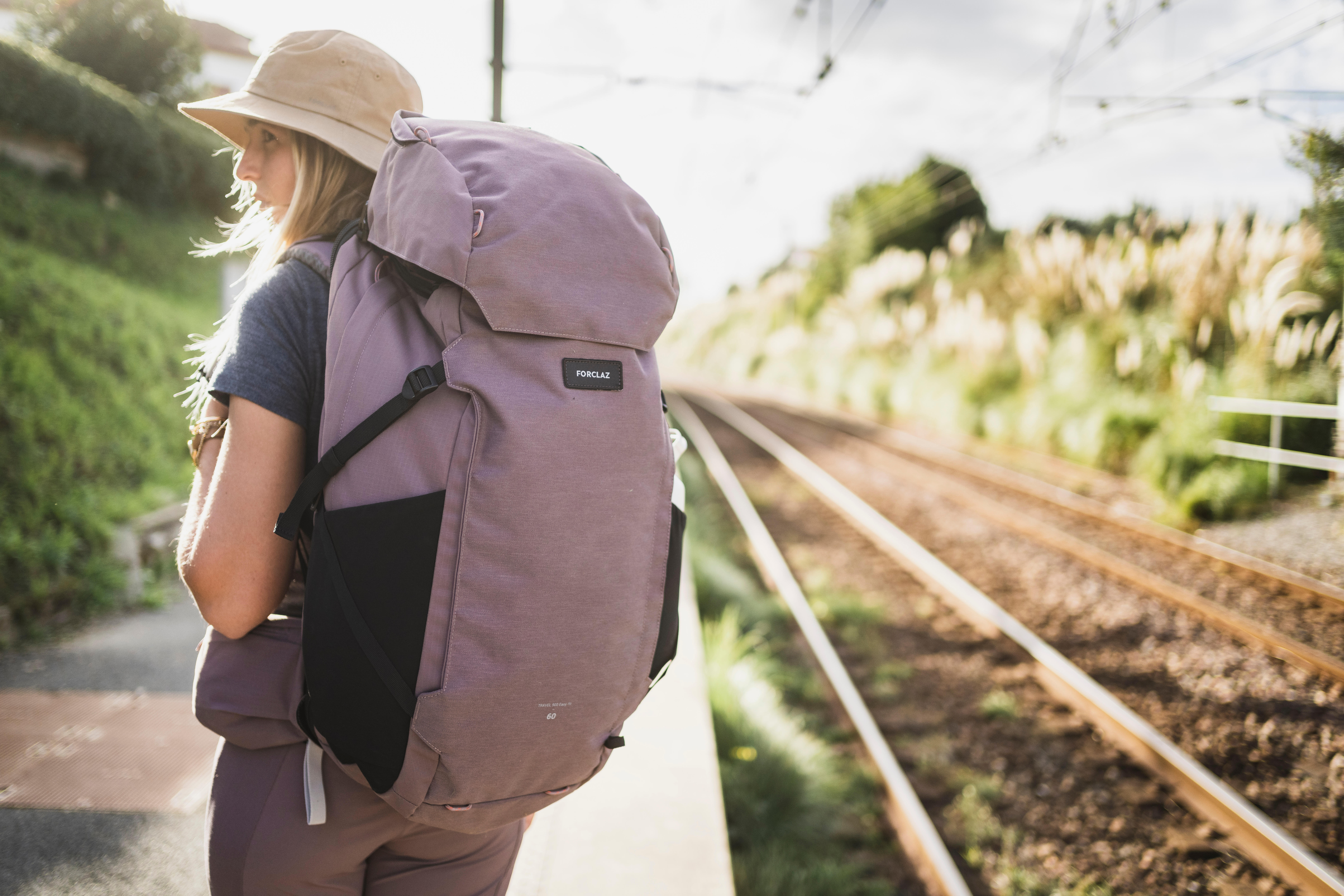 Women’s Hiking Backpack 60 + 6 L - Travel 900 - FORCLAZ