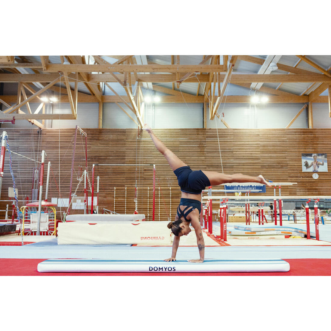 Poutre de gym gonflable 3 m bleue DOMYOS Decathlon