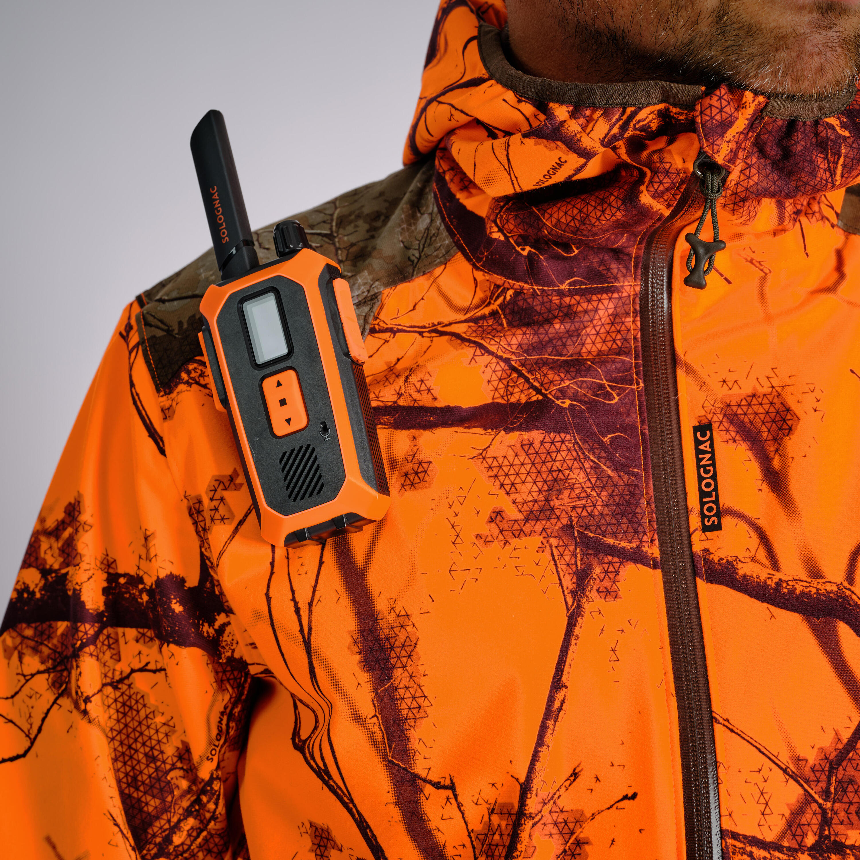 SILENT WATERPROOF HUNTING JACKET 500 - NEON LIGHT TREEMETIC 7/9