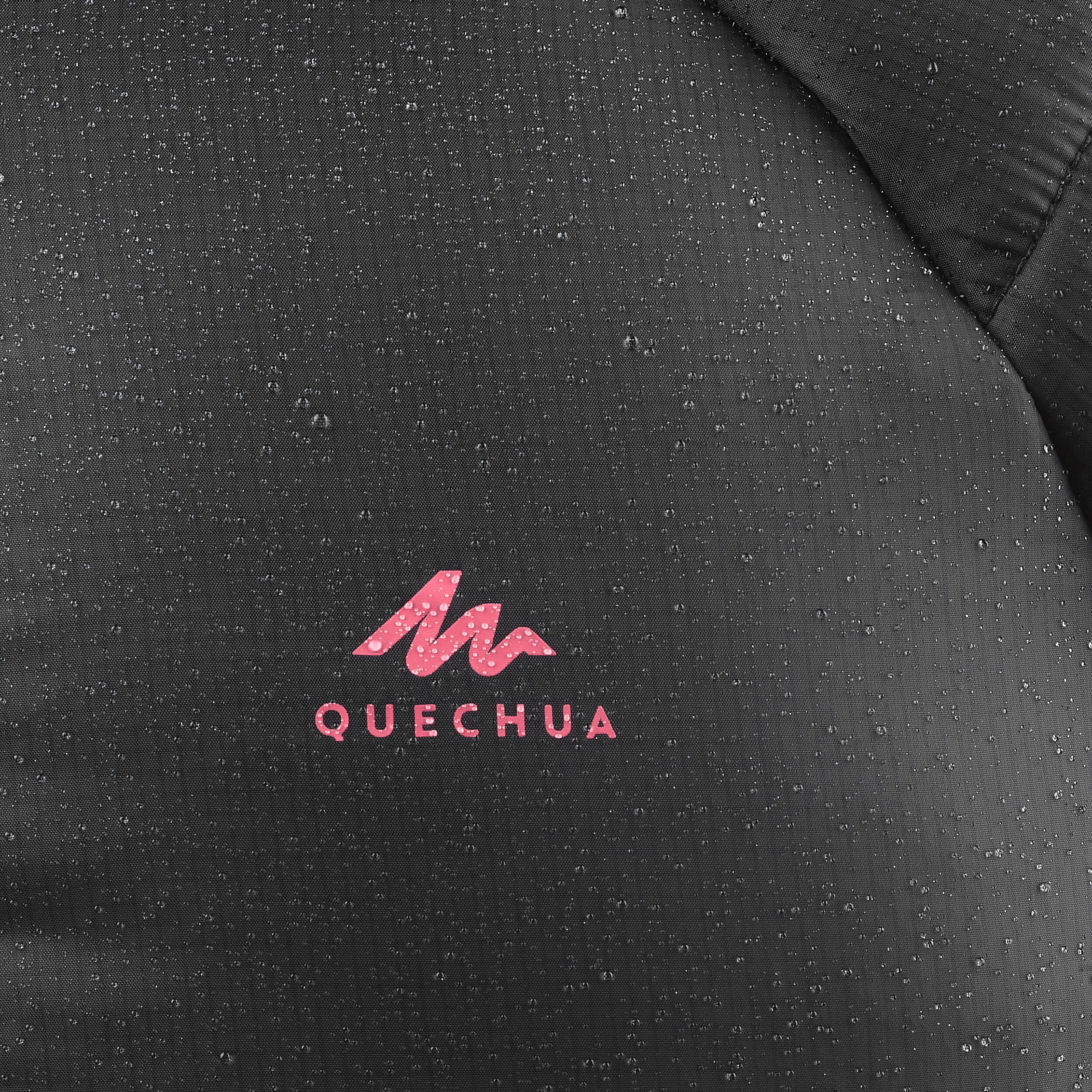 QUECHUA Detská prešívaná turistická bunda MH500 7-15 r. sivá 7-8 r (123-130 cm) · záber 3