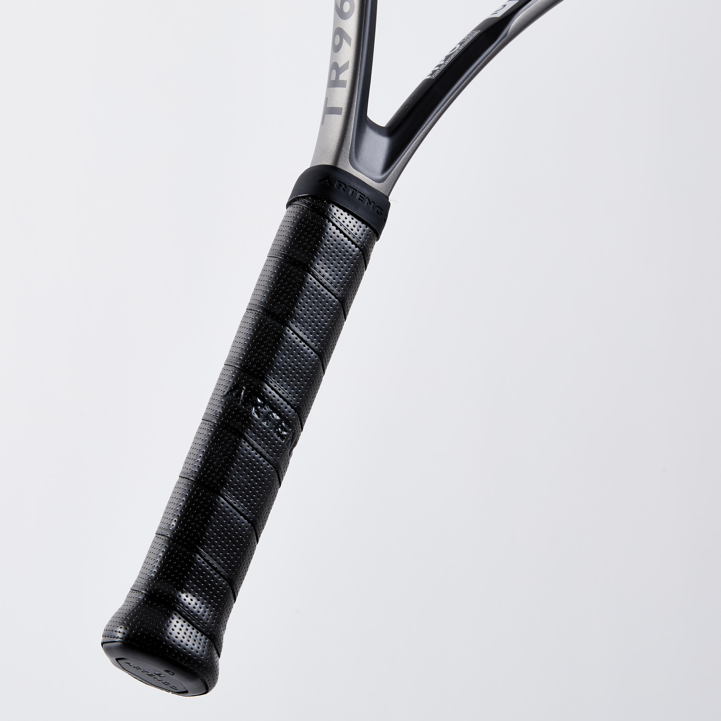 Adult Unstrung Tennis Racket TR960 Control Tour 18x20 - Black Adult Unstrung Tennis Racket TR960 Control Tour 18x20 - Black