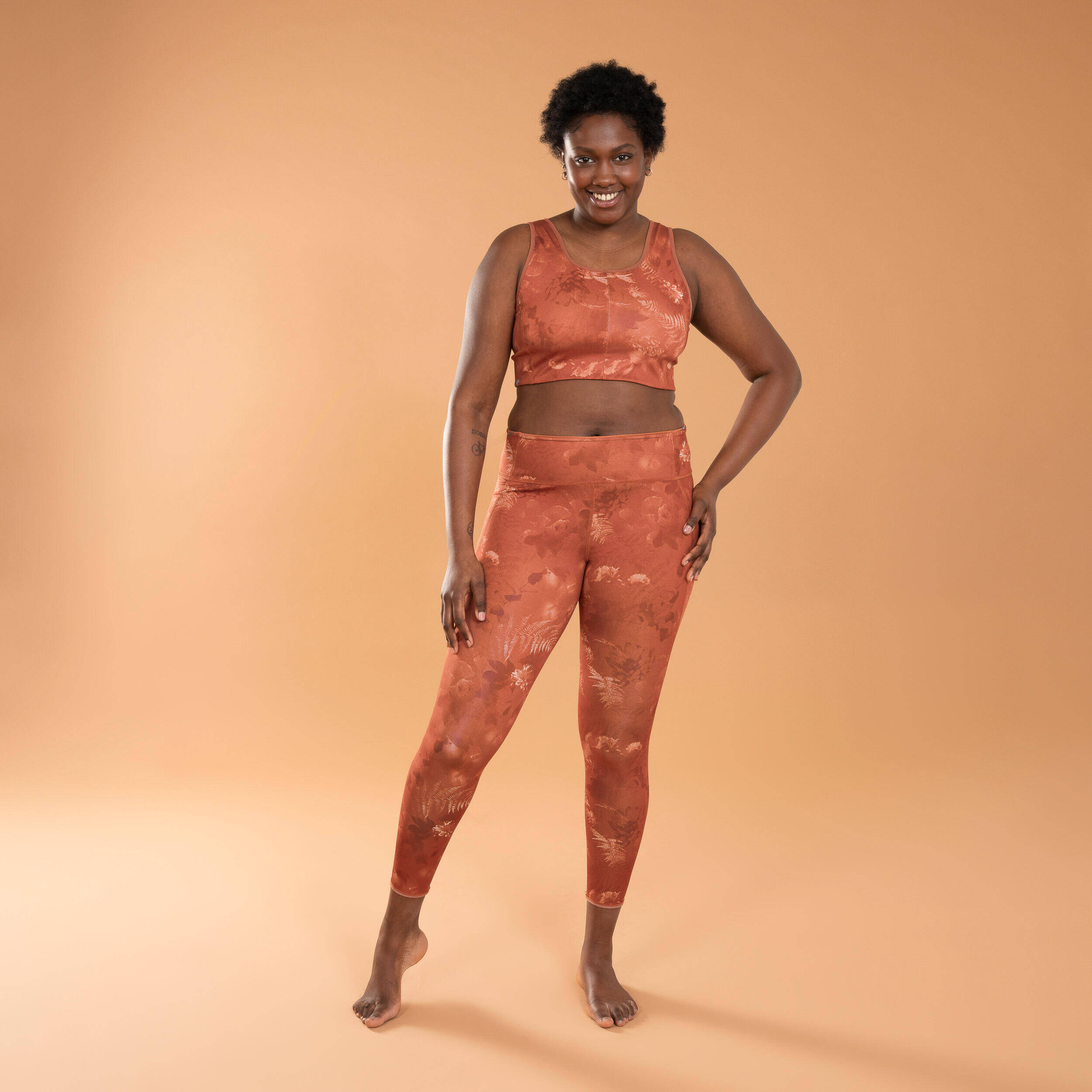 Women's Dynamic Yoga Reversible Leggings - Solid/Print Brown and Orange -  4