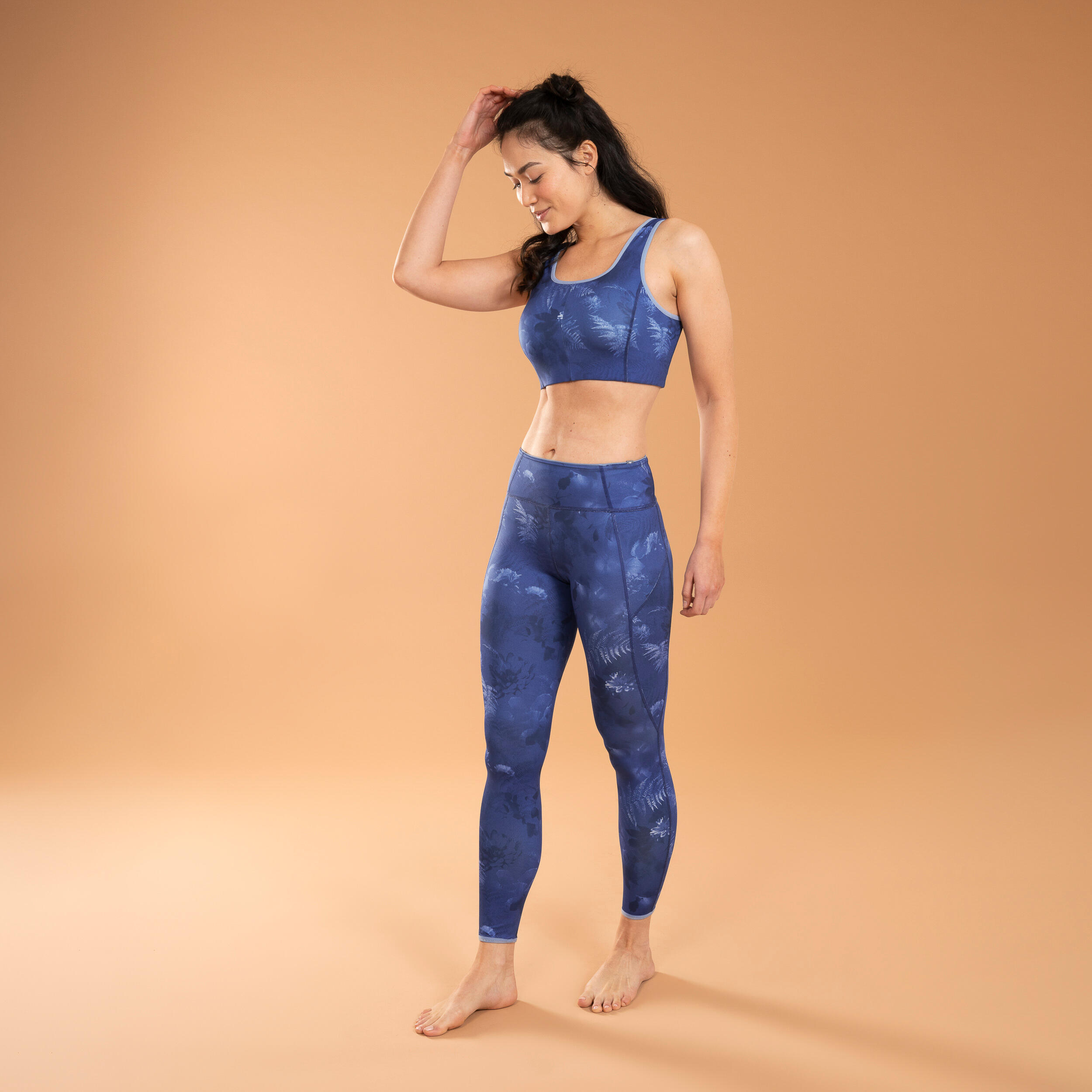 Sujetador deportivo sujeción baja reversible Mujer Kimjaly azul índigo estampado 4/5