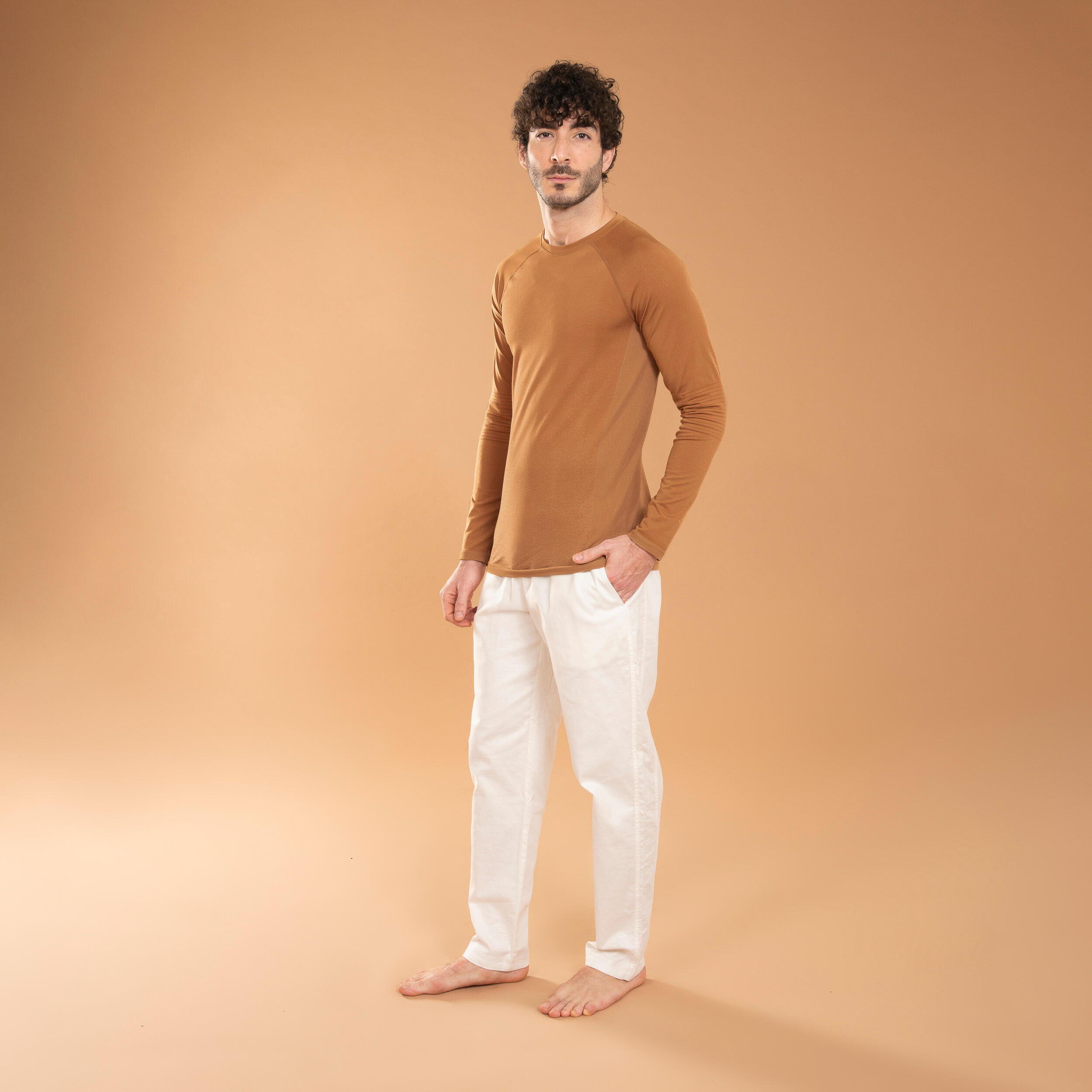 Men's Long-Sleeved Seamless T-Shirt - Camel 4/5