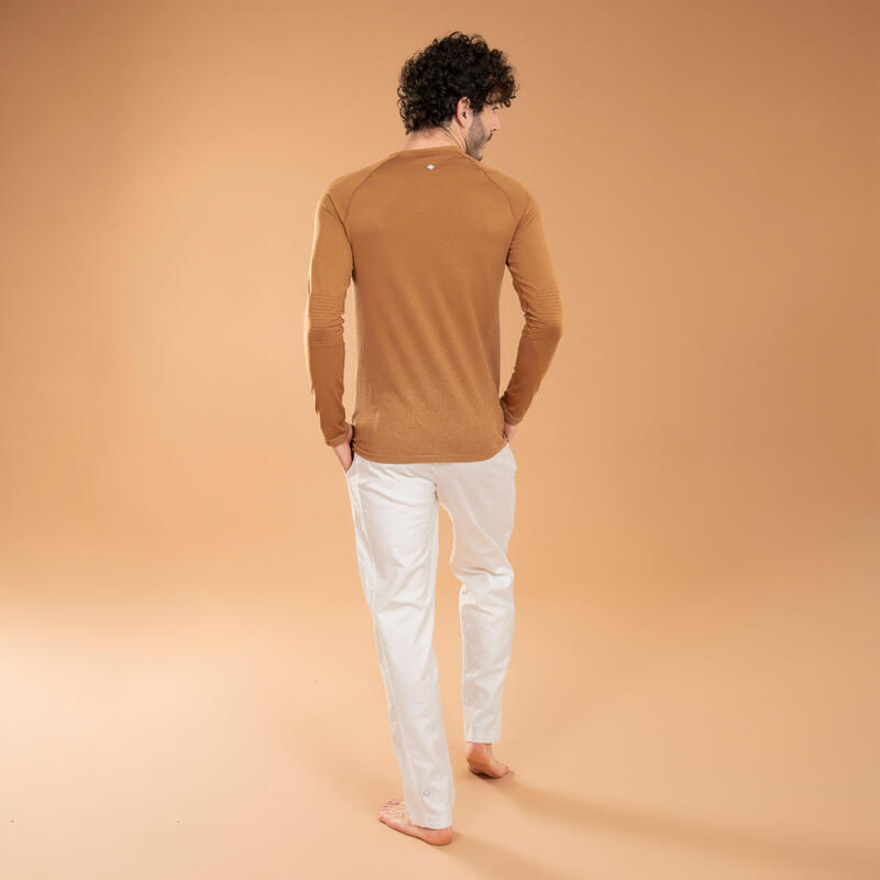 CAMISOLA SEAMLESS SEM COSTURAS DE YOGA HOMEM CAMELO