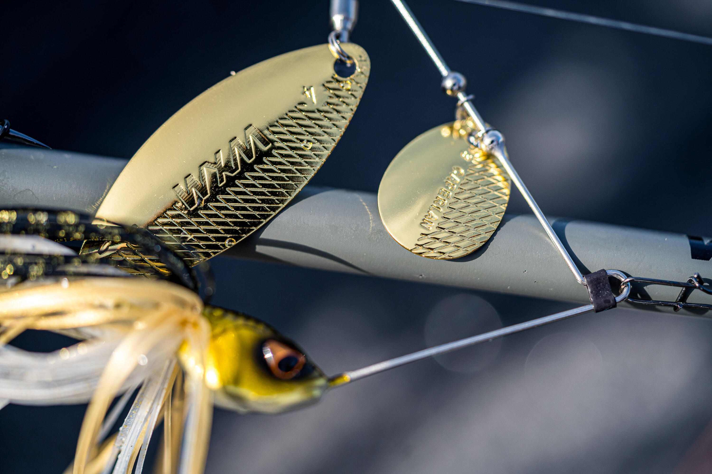 AMOSTRA FIRETIGER SPINO CPT 14 G DOURADO 8/11