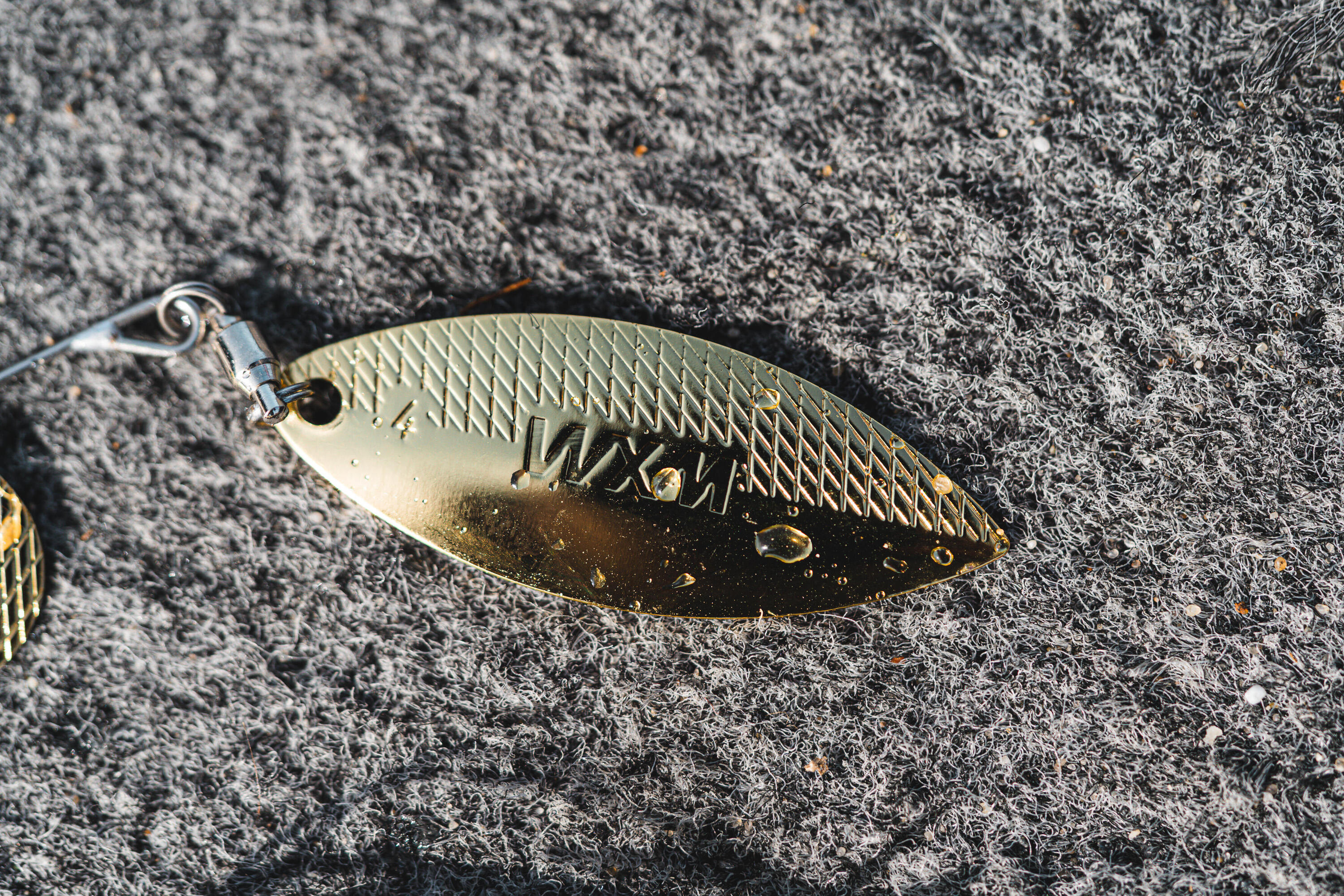AMOSTRA FIRETIGER SPINO CPT 14 G DOURADO 9/11