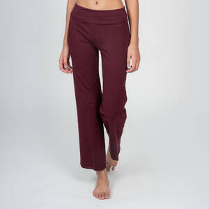 Ultra Comfy High waist, Stretchable Cotton, Regular Fit Women Yoga Pant Burgundy