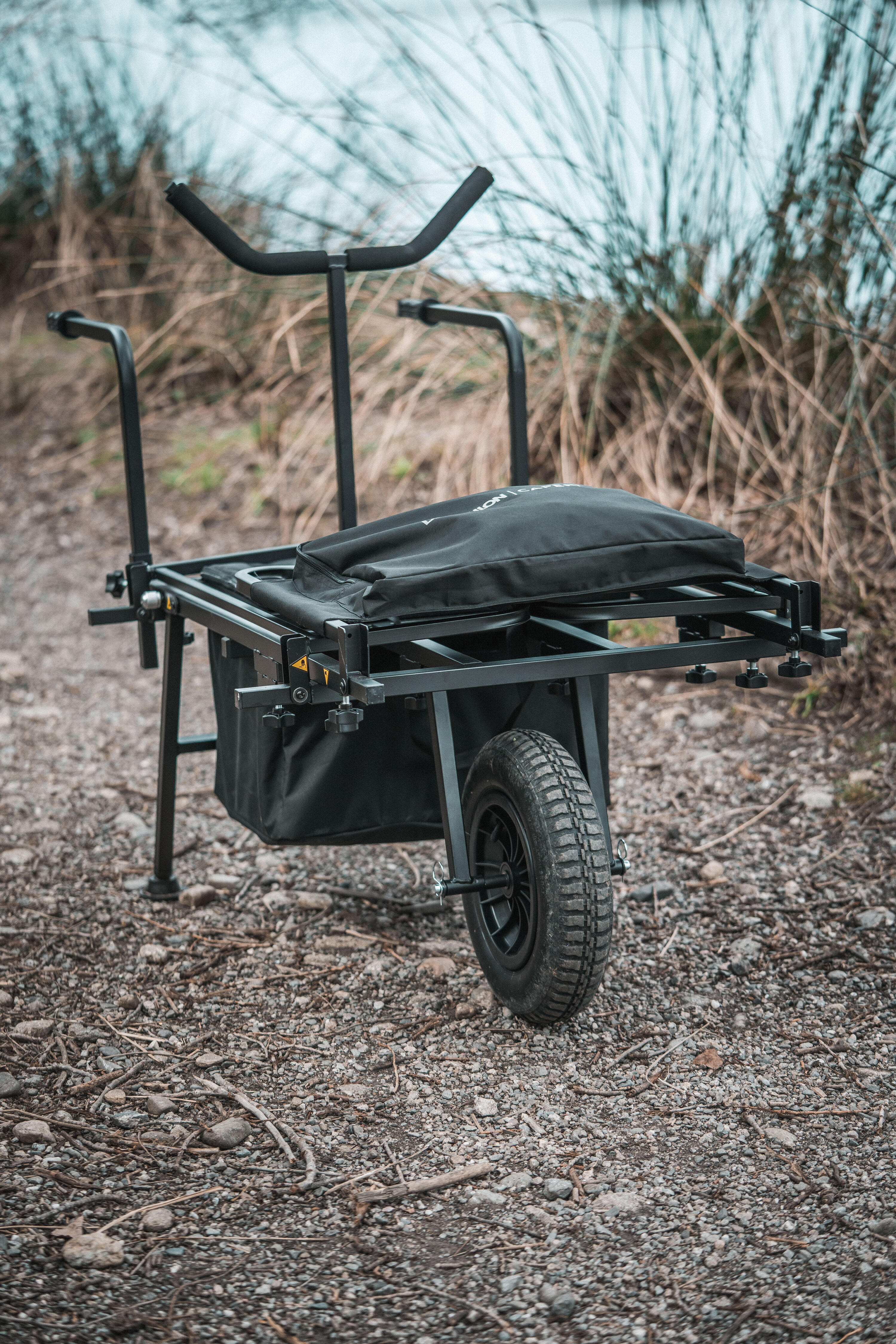 Karpfenfischerwagen Xtrem Barrow 18/33