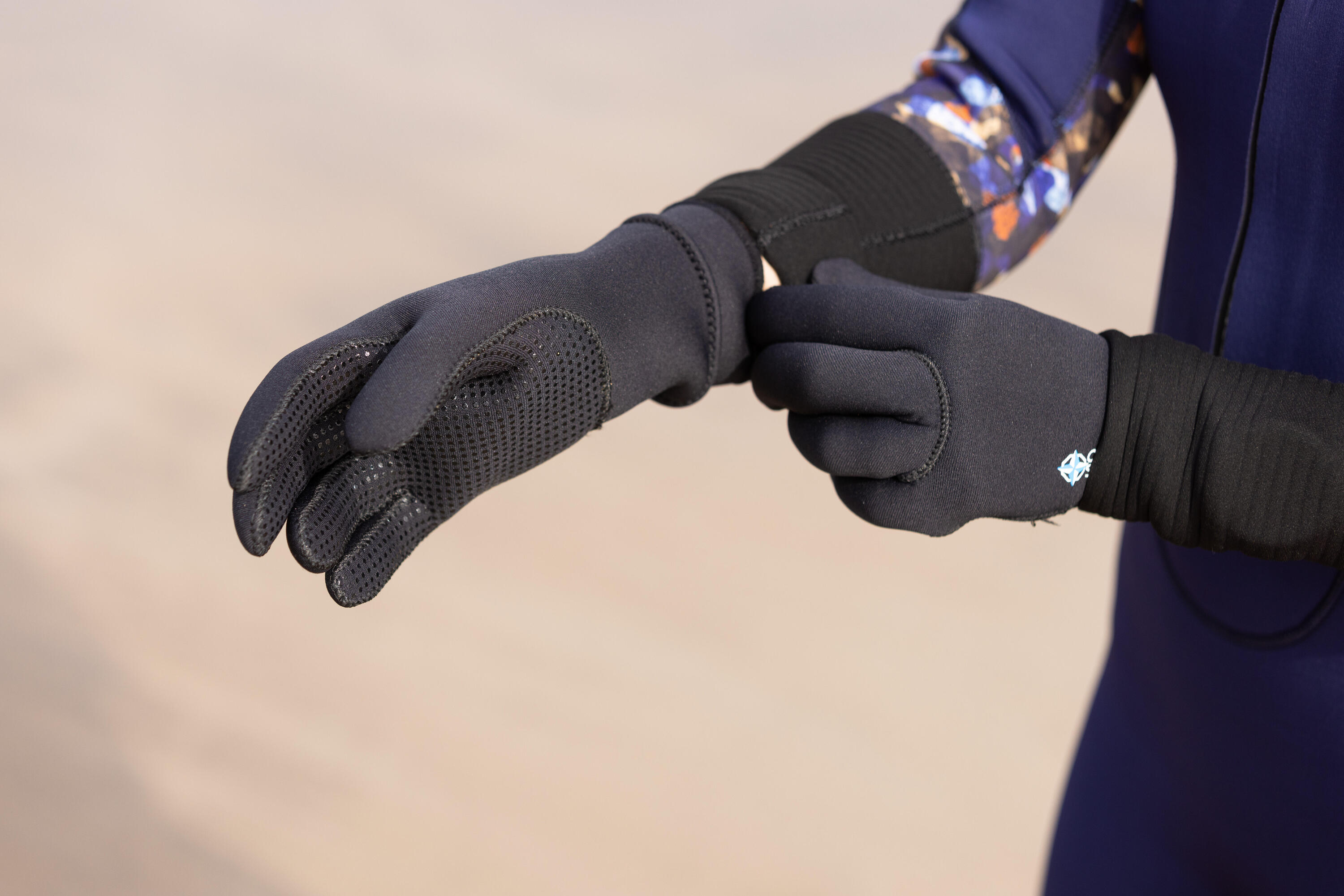 Guantes Marcha Acuática Costera Ocean Step Negro Neopreno 3 mm 3/7