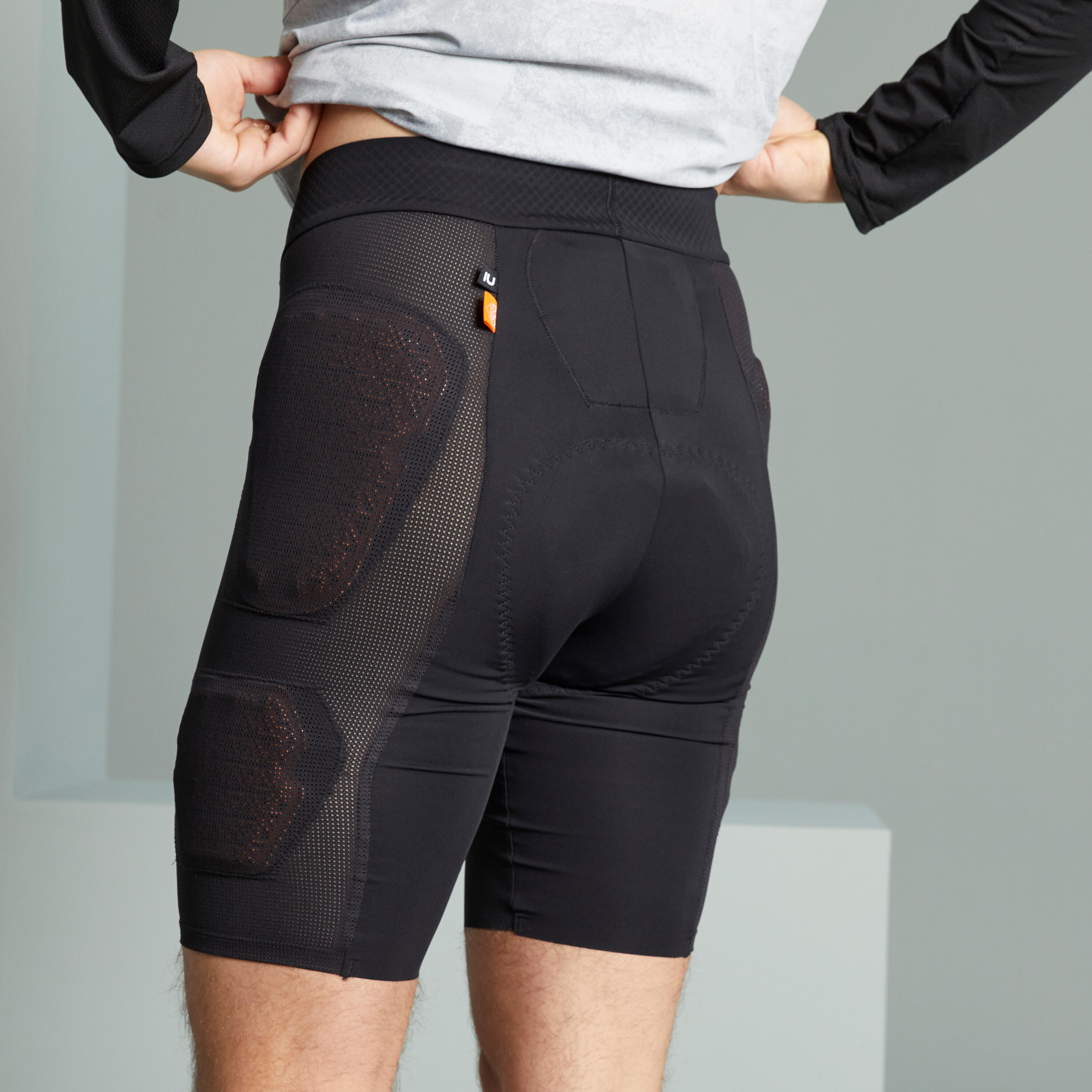 Mountain Biking All mountain Enduro Protective Undershorts Feel D HIP D3O ROCKRIDER Decathlon