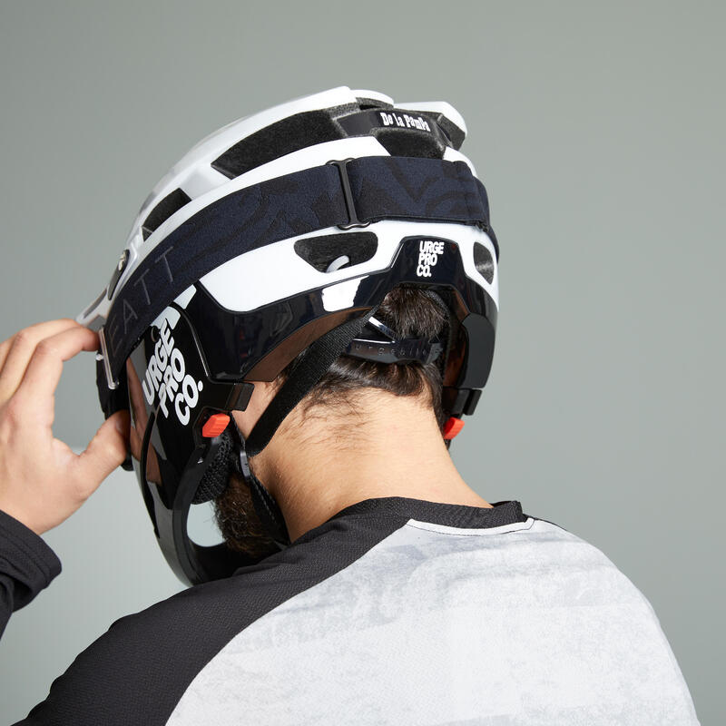 CASQUE INTEGRALE VELO VTT AVEC MENTONIERE AMOVIBLE URGE GRINGO PAMPA