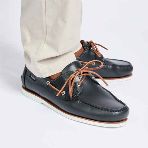 Men’s leather boat shoes...