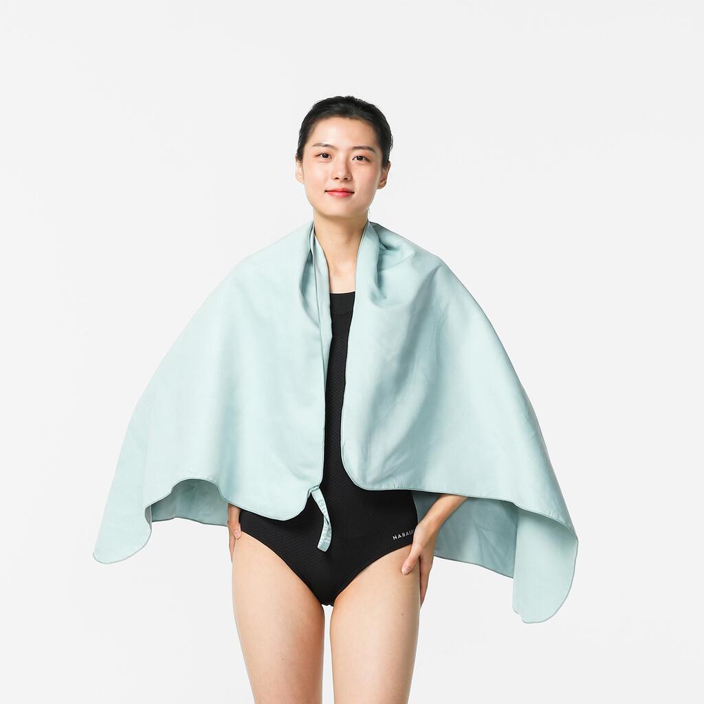 Microfibre Pool Towel Coral Size L 80 x 130 cm