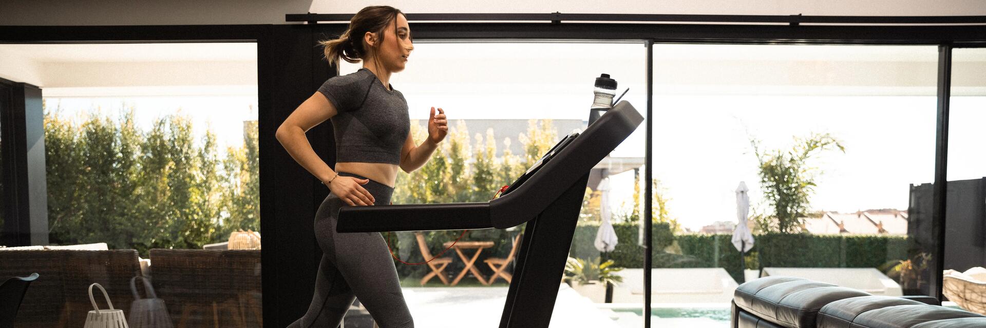 Wie schafft man es 45 Minuten auf dem Laufband zu joggen?