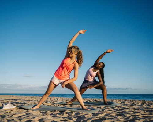 ¿Cómo adaptar tus entrenamientos en vacaciones? 