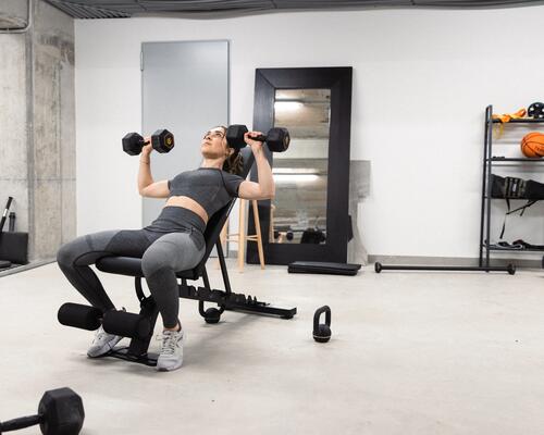 Rutina con mancuernas 