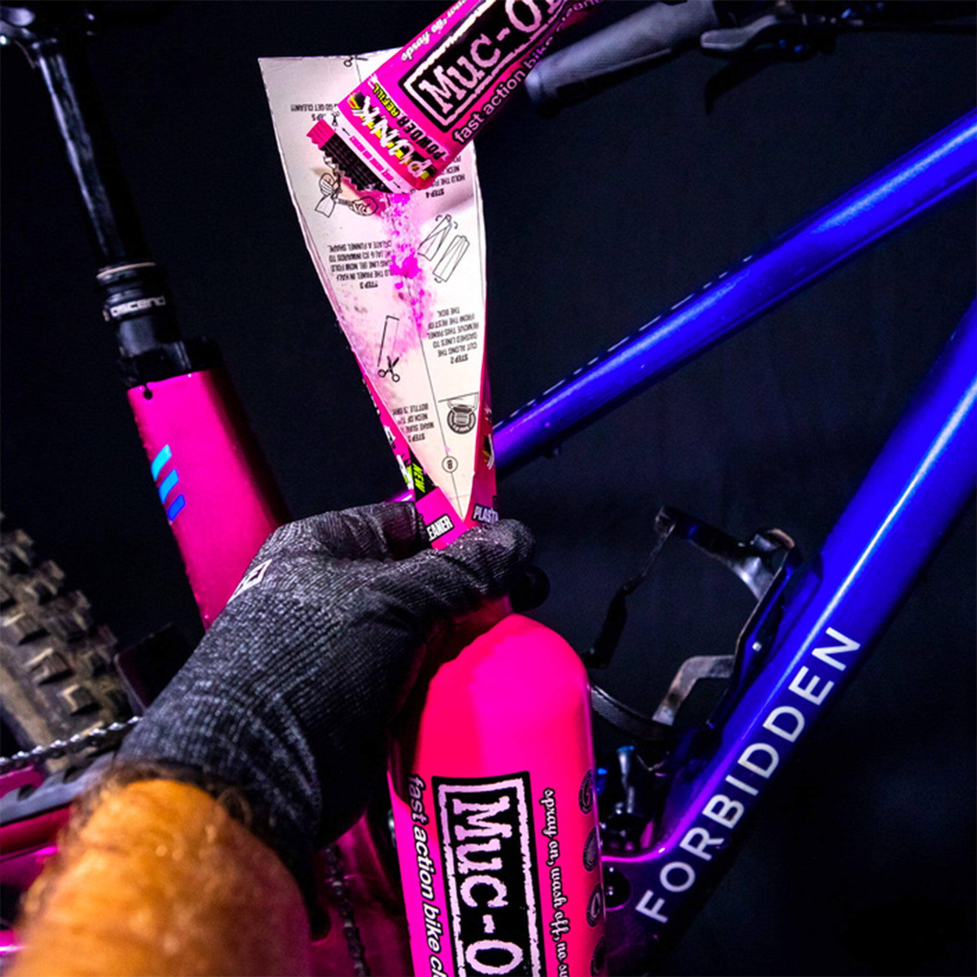 Velo-Reinigungsspray + 4er-Pack Punk Powder (30 g x 4)  – Muc-Off 10/10