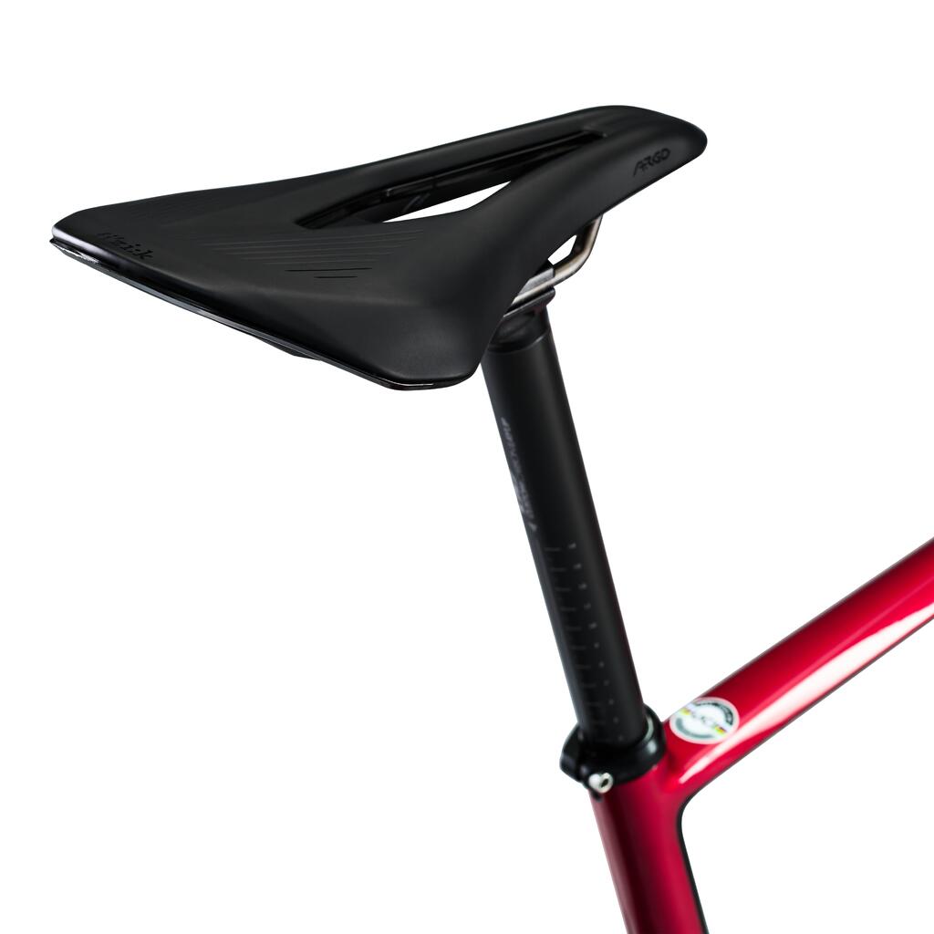 Cestný bicykel EDR CF SRAM Rival so snímačom výkonu AXS červený