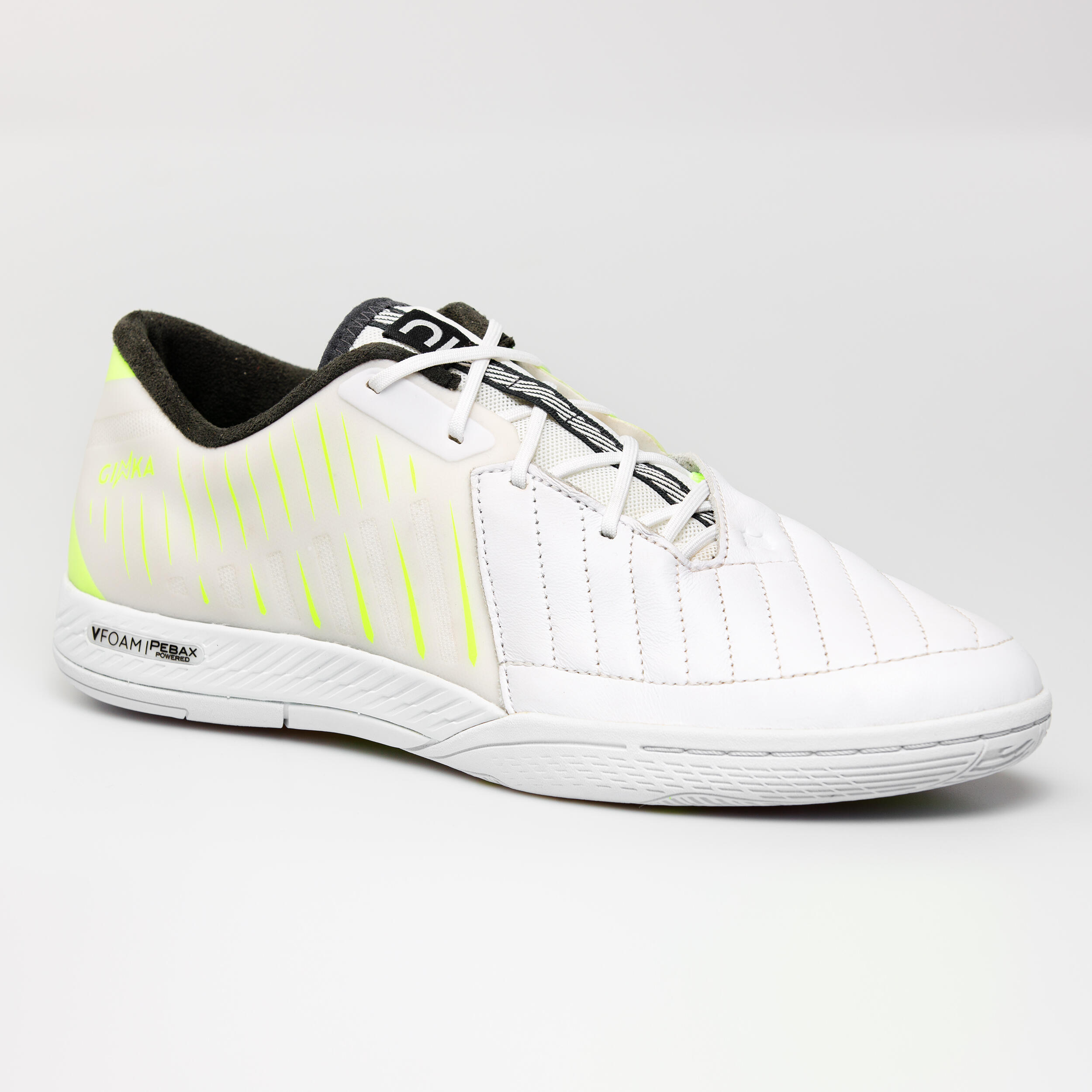 今 話題 の 人気 商品 Shoes Futsal Ginka White/Yellow - Pro シューズ