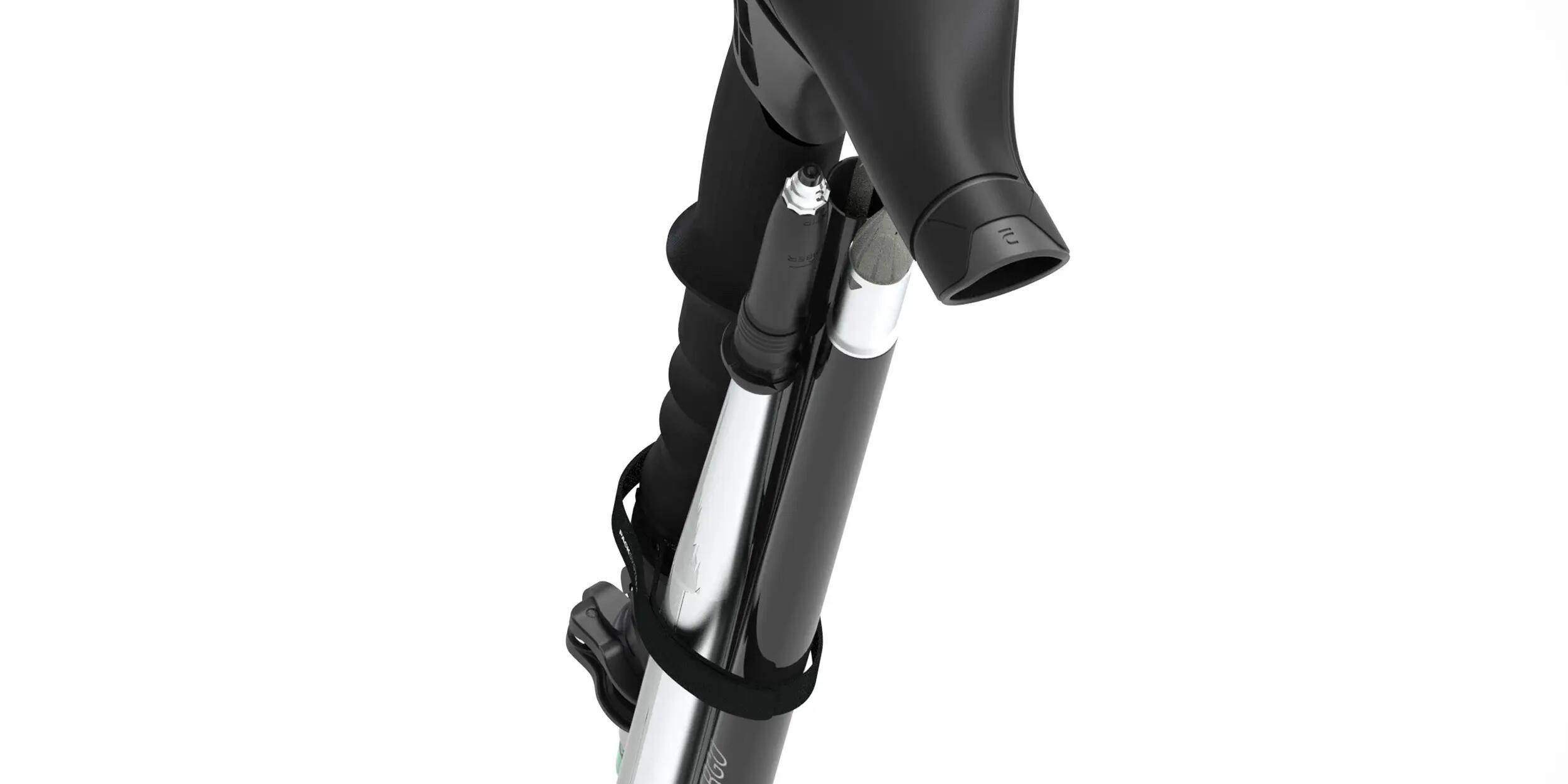 Öffnen des ergonomischen Wanderstock MT900 