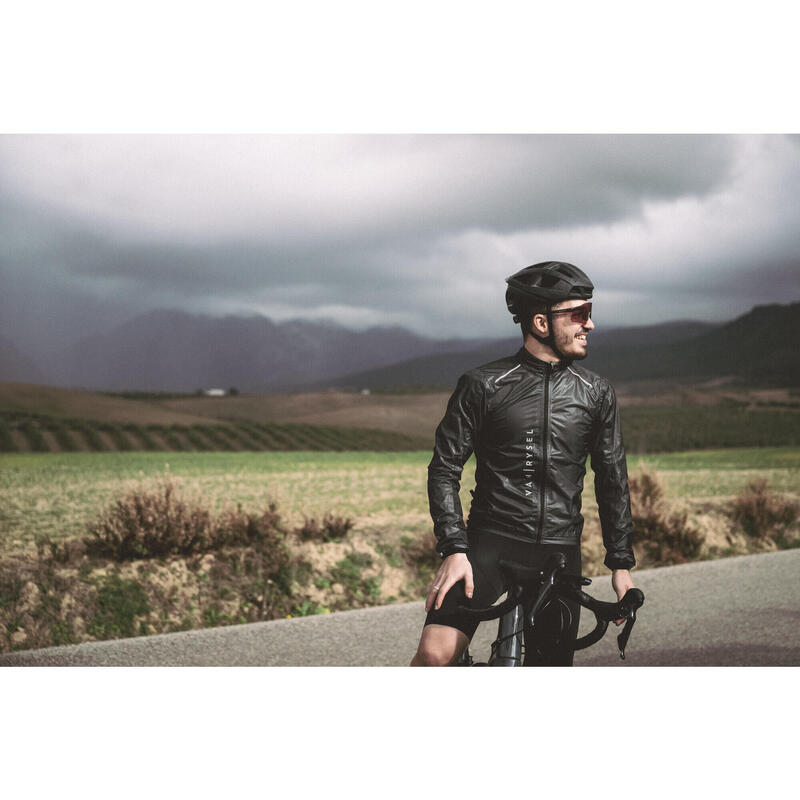 Chubasquero ciclismo hombre Van Rysel Ultralight Negro