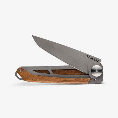 Folding knife with wooden handle MT500
