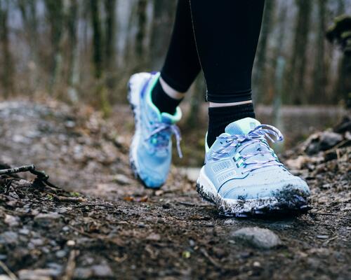 Comment choisir son équipement de marche sportive ?