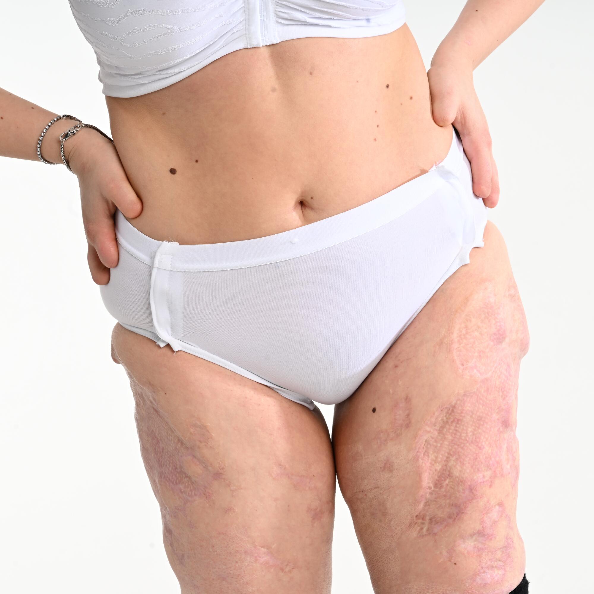 Culotte ouvrante à velcro blanche pour femme 5/5