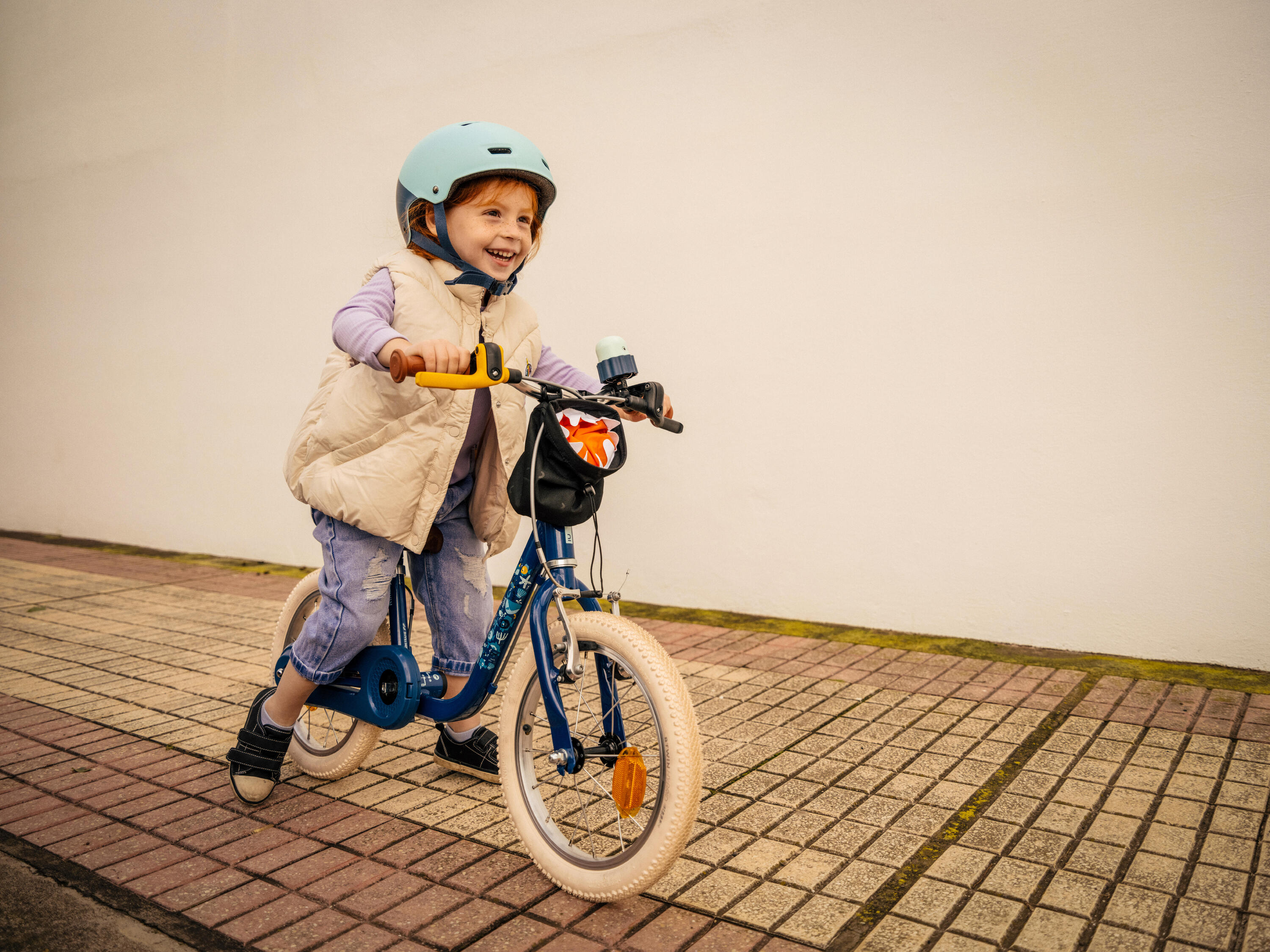 ALFORGE DE GUIADOR PARA TRICICLOS, BICICLETAS APRENDIZAGEM E BICICLETAS 2-6 ANOS PRETO 8/10