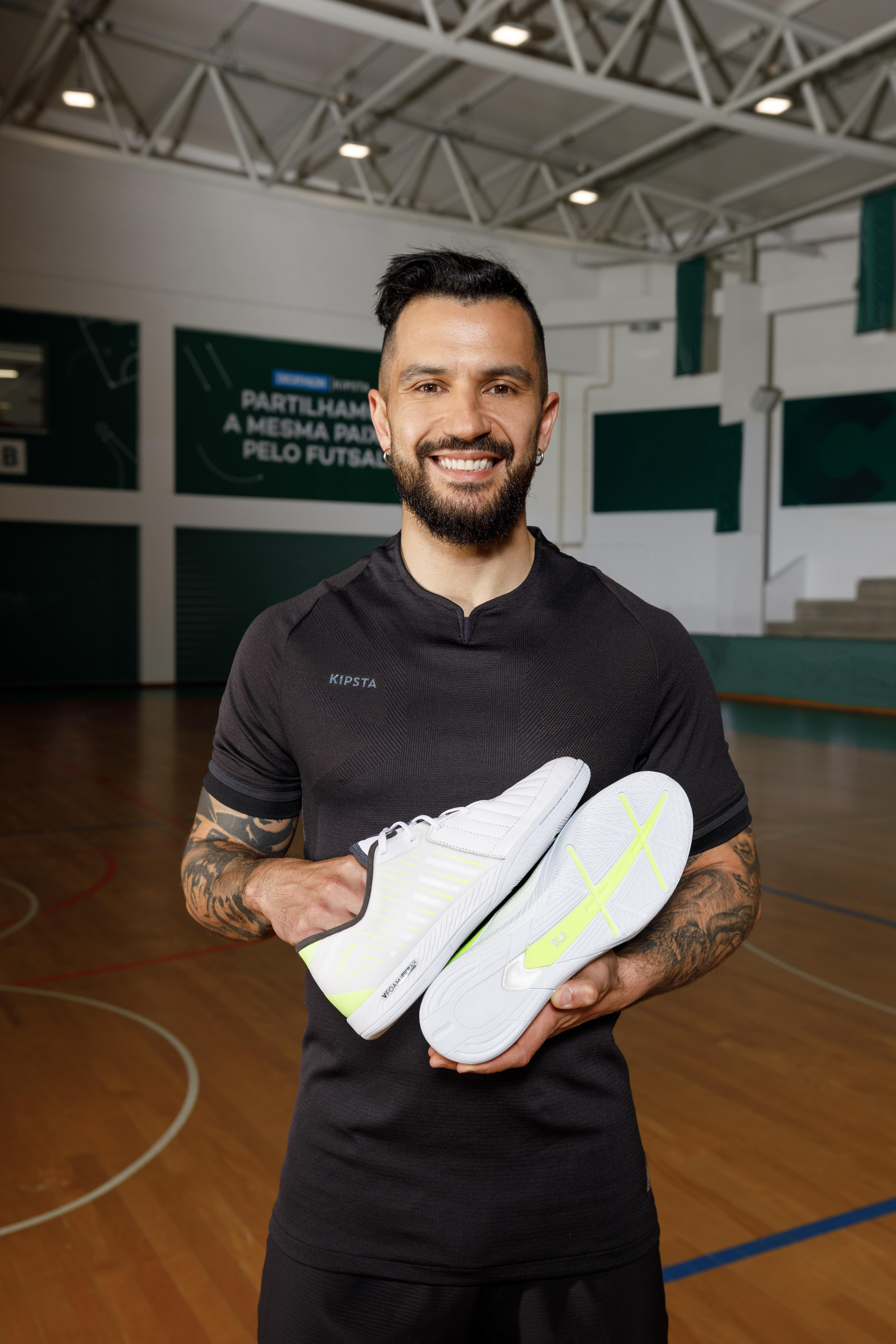 Futsal Shoes Ginka Pro - White/Yellow KIPSTA | Decathlon