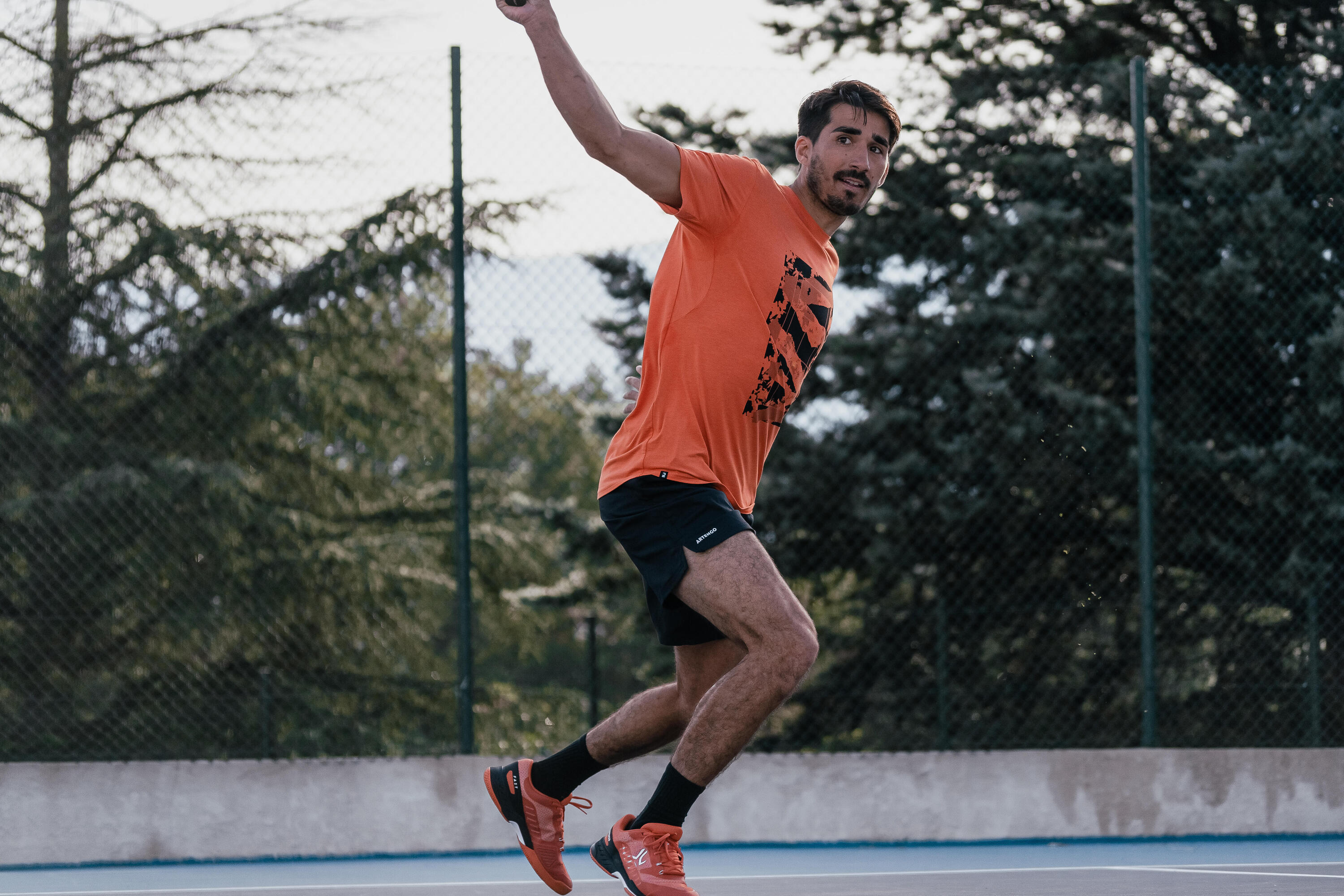 Herren-Tennisshorts - Artengo Essential+ Schwarz 7/8