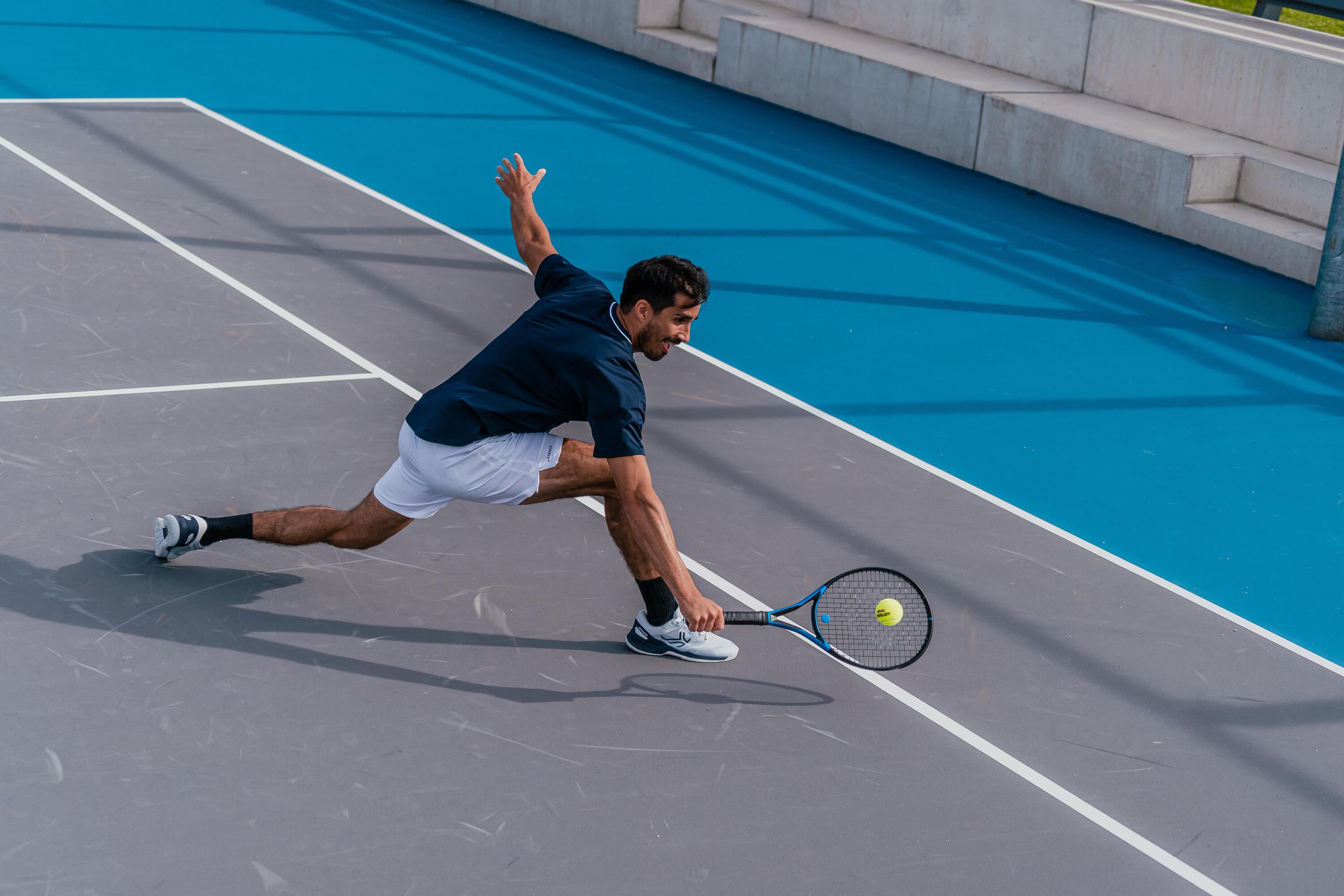 Short de tennis homme, Essential+ 8/11