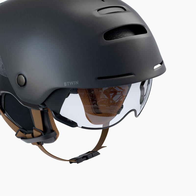 Capacete de Ciclismo 900 com Viseira e Luz Traseira Preto