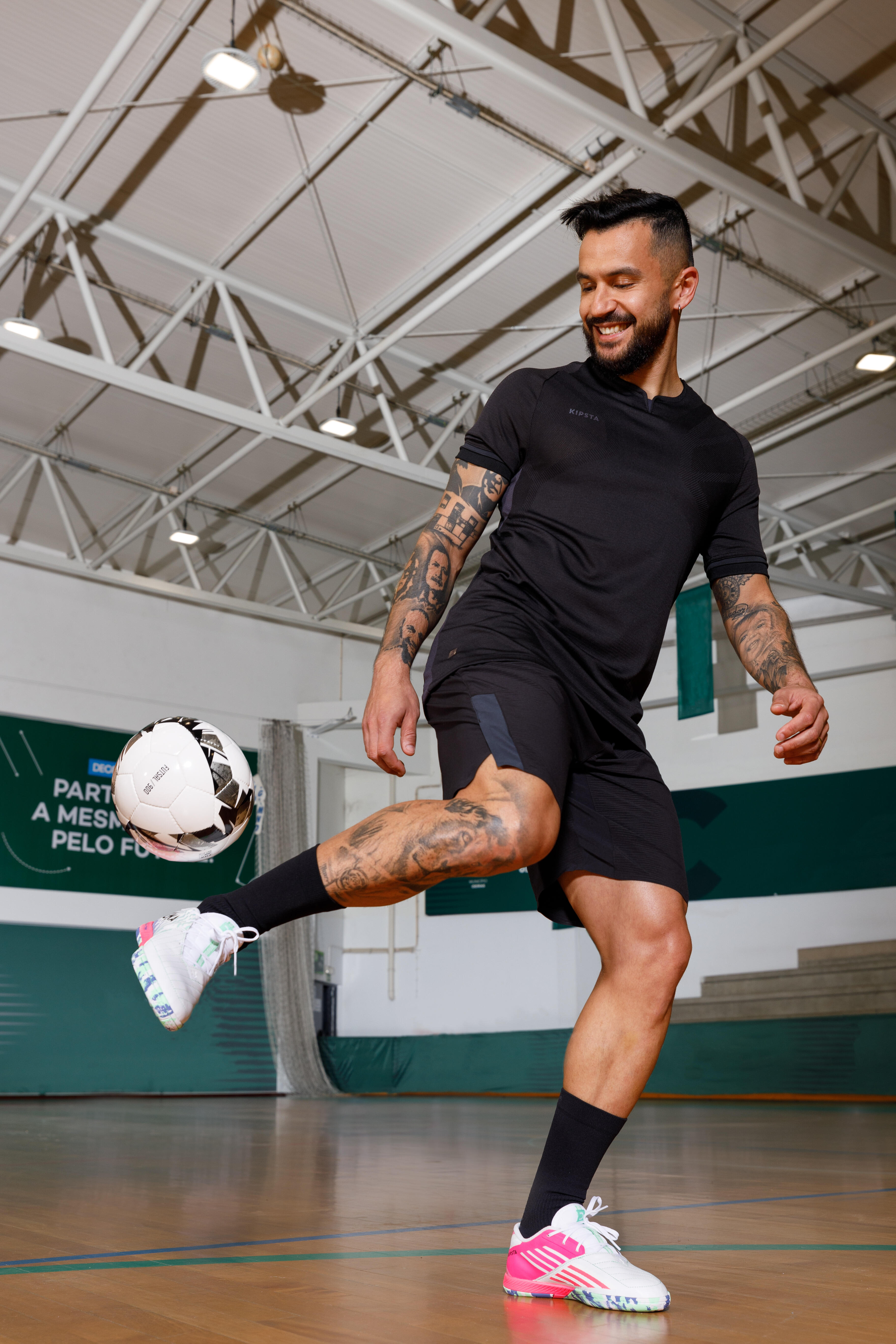 athleta futsal shoes