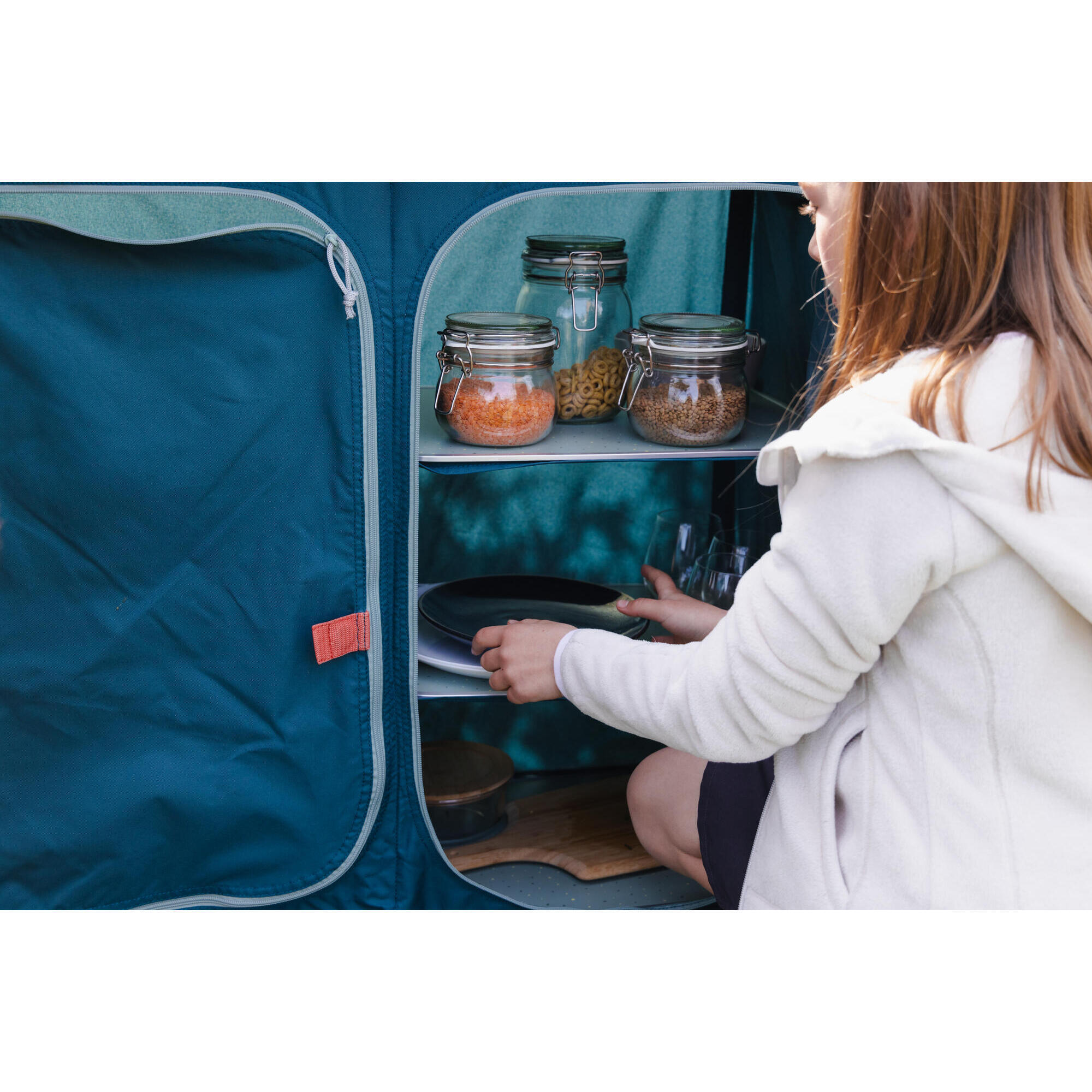 FOLDING CAMPING KITCHEN UNIT