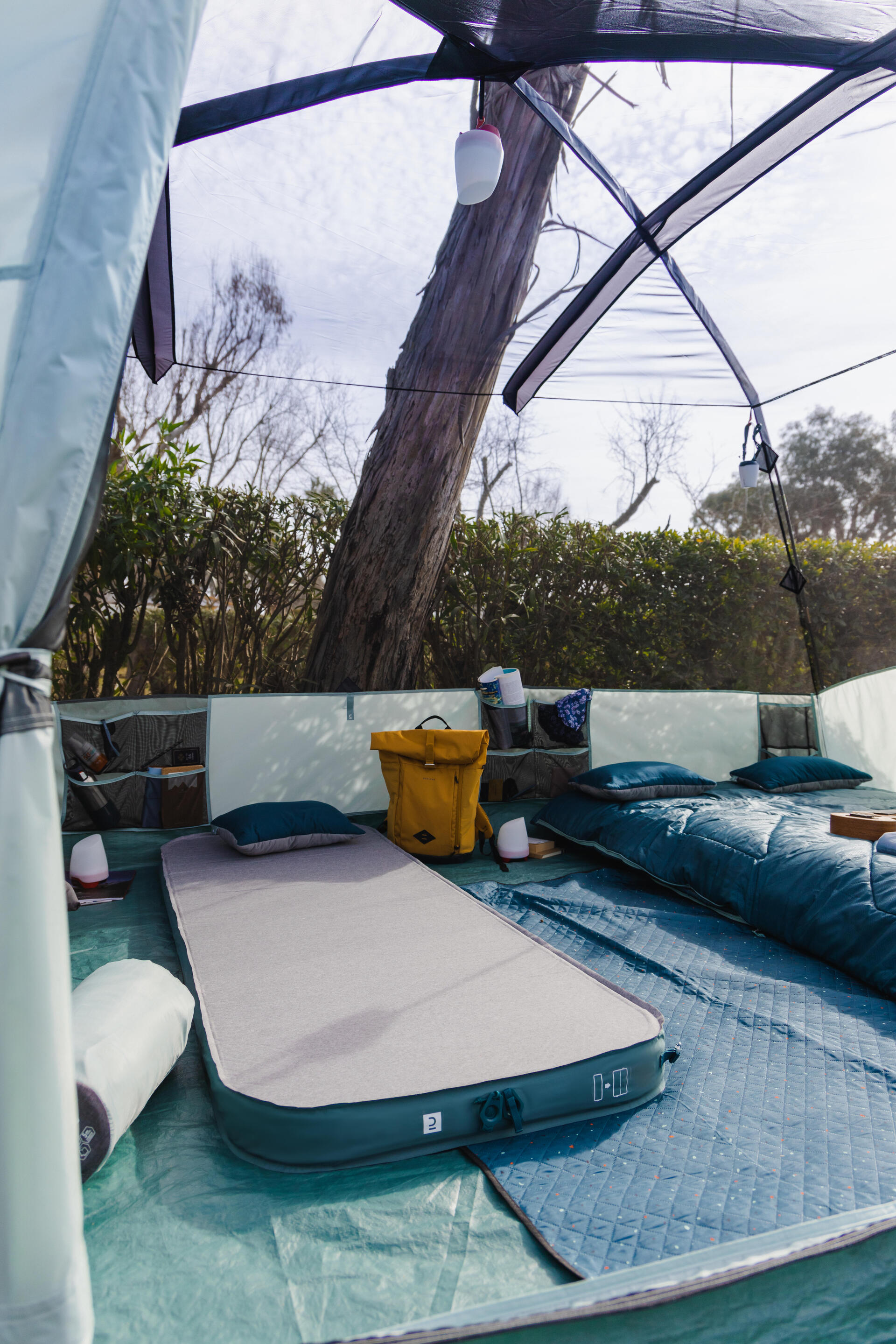 Camping tent with poles Arpenaz ULTRAFRESH Person