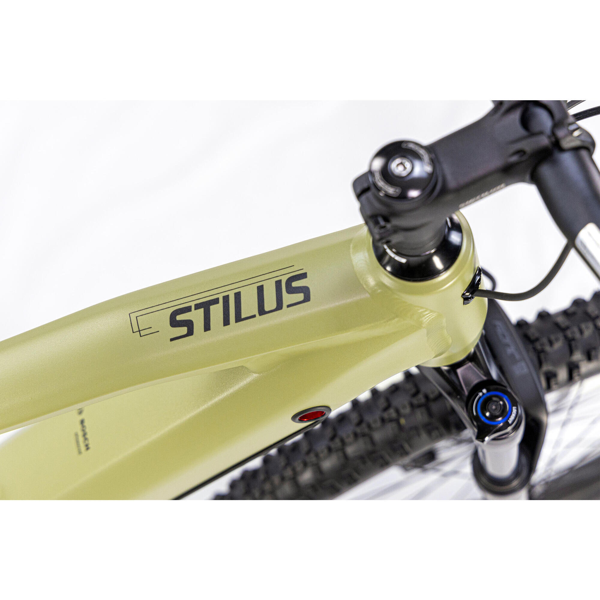 STILUS MOUNTAIN BIKE ELETTRICA ALL MOUNTAIN - MOTORE CENTRALE - ALLUMINIO HT