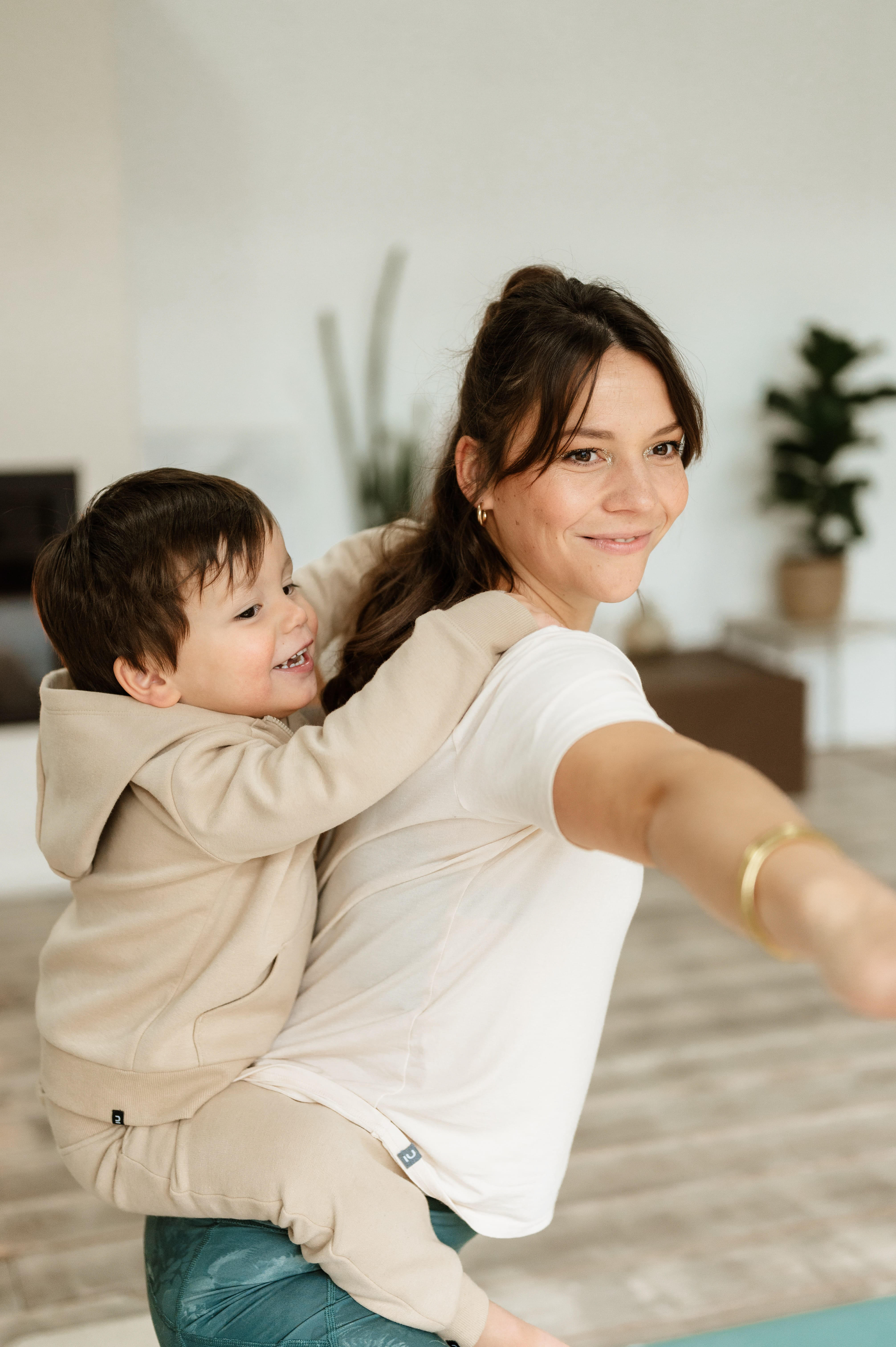 Women’s Maternity Yoga T-Shirt - KIMJALY