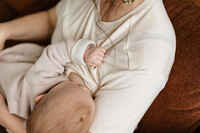 Short-Sleeved Pregnancy Breast-Feeding Yoga T-Shirt - Beige