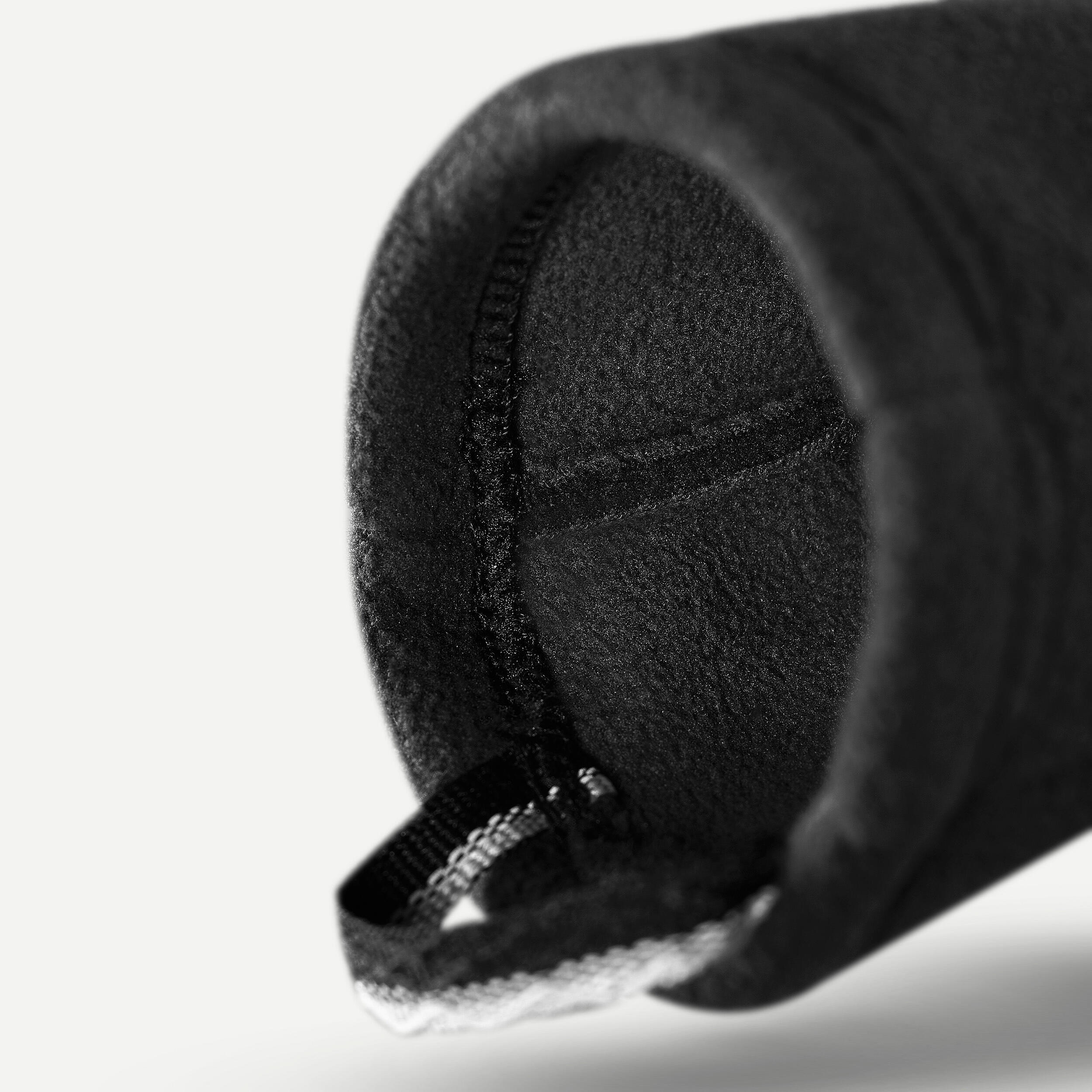 Adult mountain trekking fleece gloves -  MT500 Black 3/5