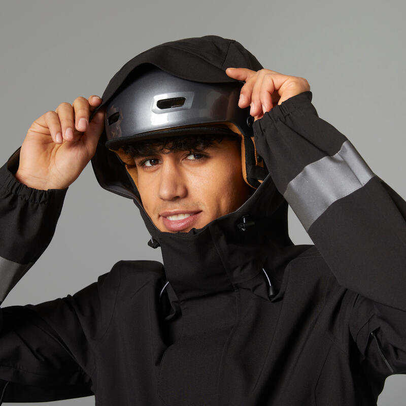 Chaqueta Ciclismo Urbano 540 Hombre Negro Visibilidad Nocturna Impermeable